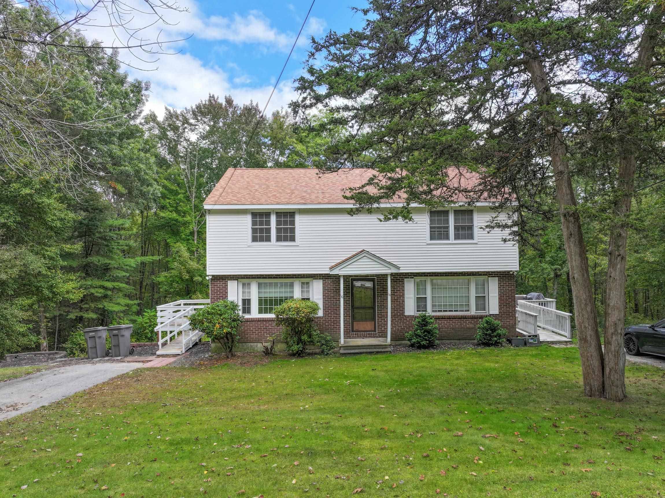 Pelham, NH 03076,16 Maple DR