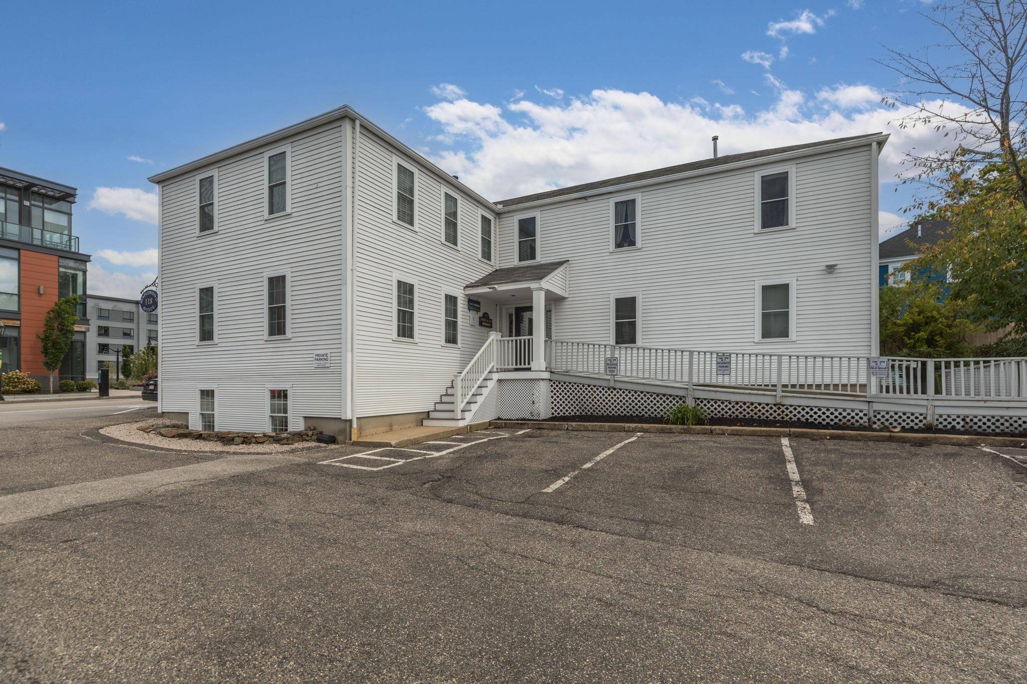 118 Maplewood AVE #5 Portsmouth, NH 03801