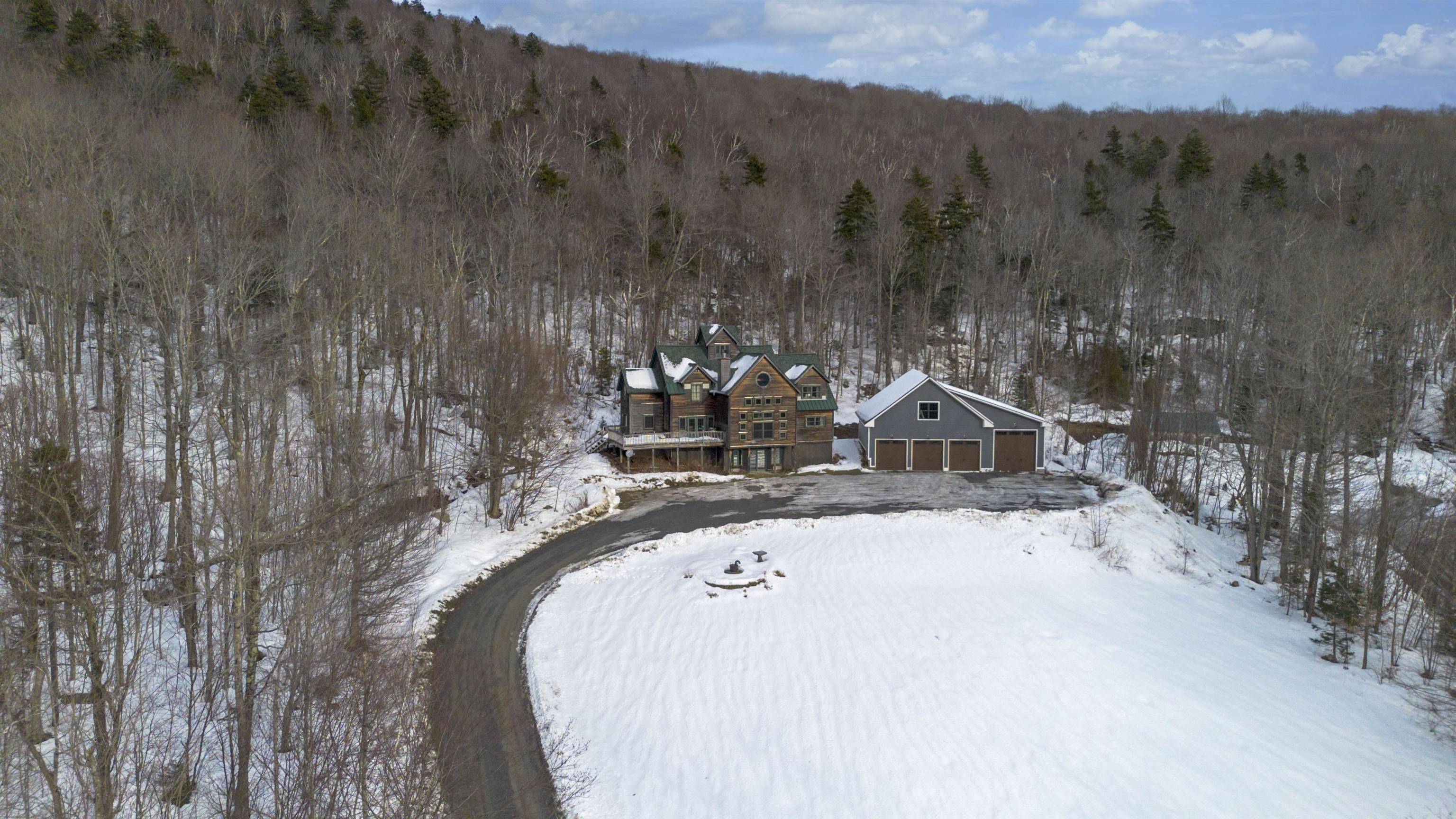 Stratton, VT 05360,60 Forest Heights RD