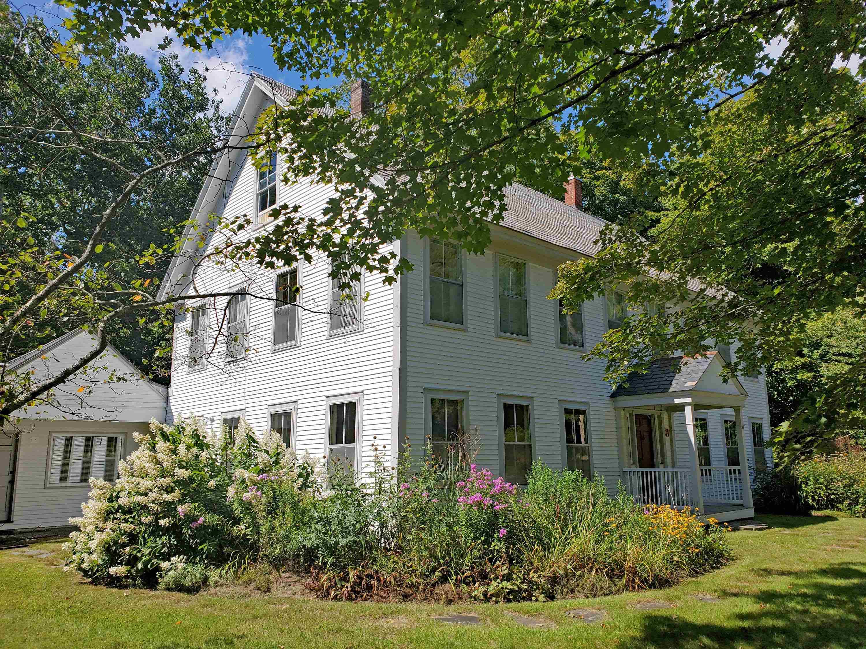 Newfane, VT 05345,49 West ST