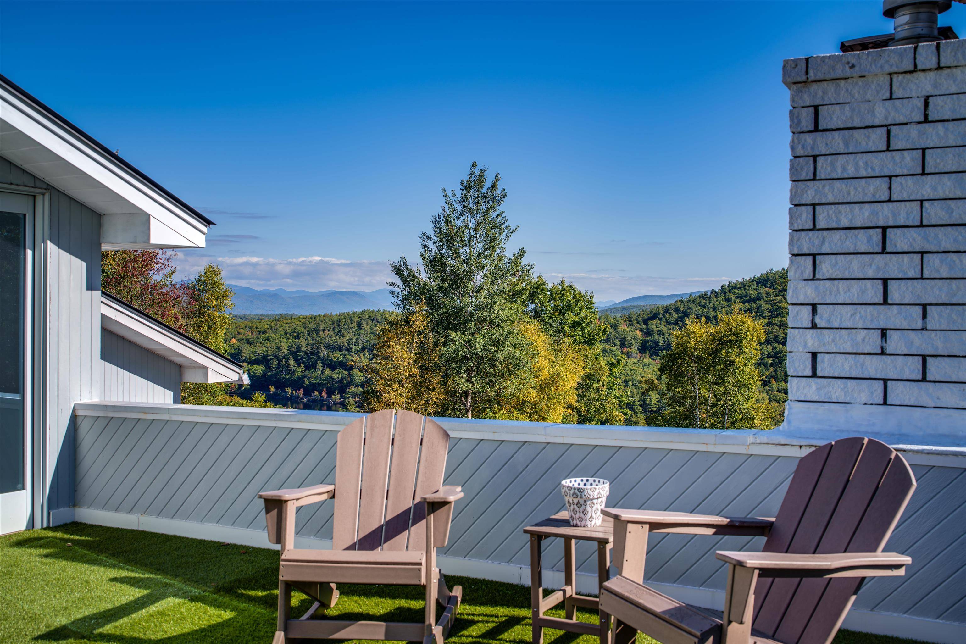 New Hampton, NH 03256,90 Mountain Vista DR