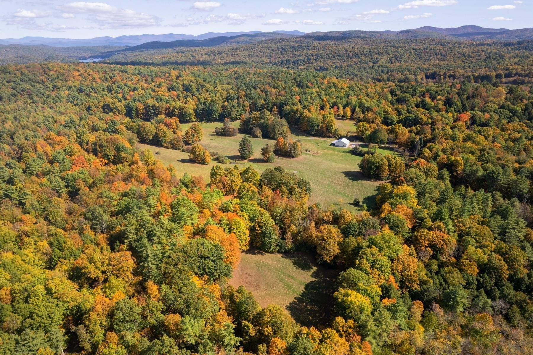 Hubbardton, VT 05735,575 Baker RD