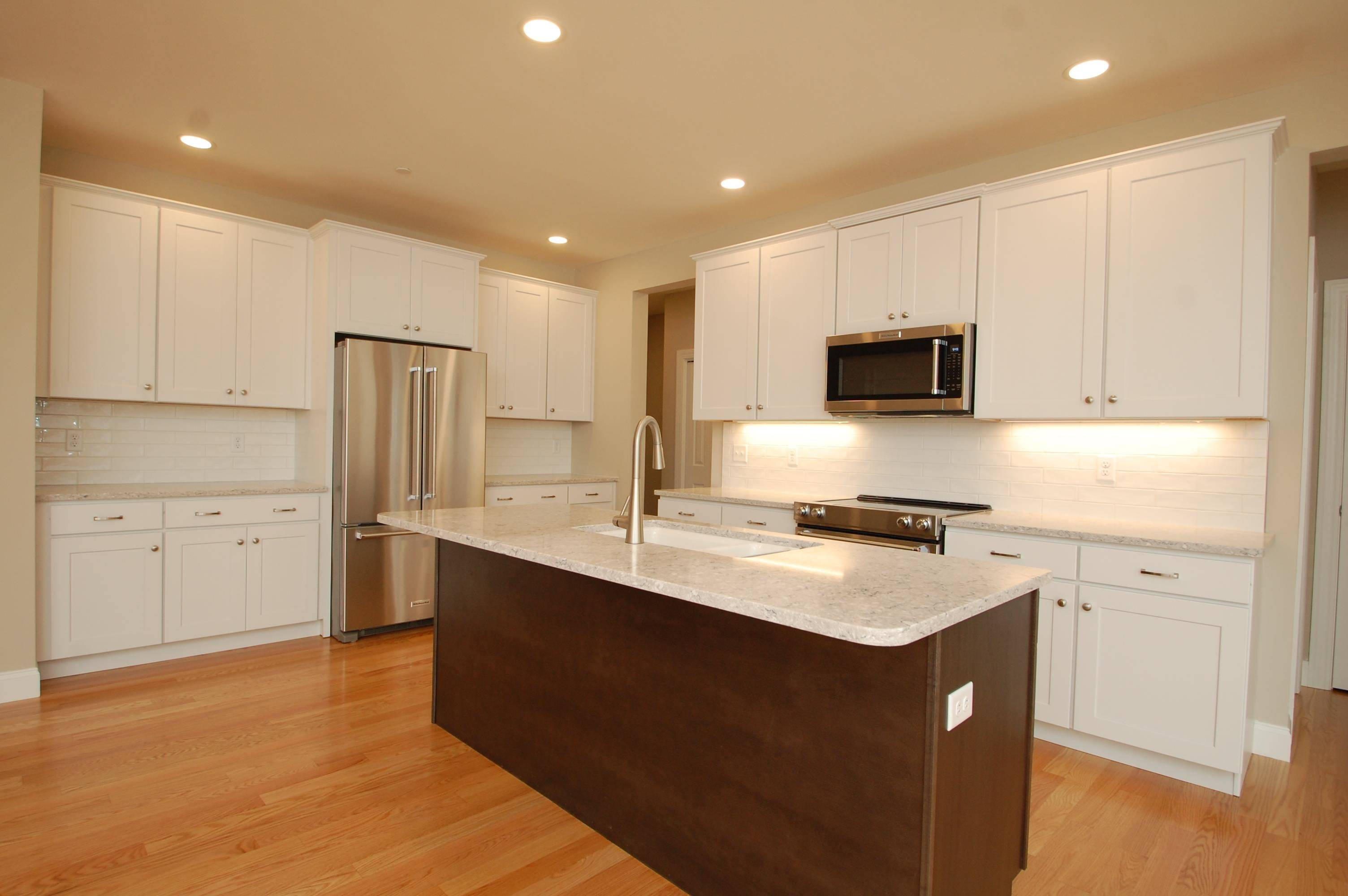 Londonderry, NH 03053,37 Sheffield WAY #7D