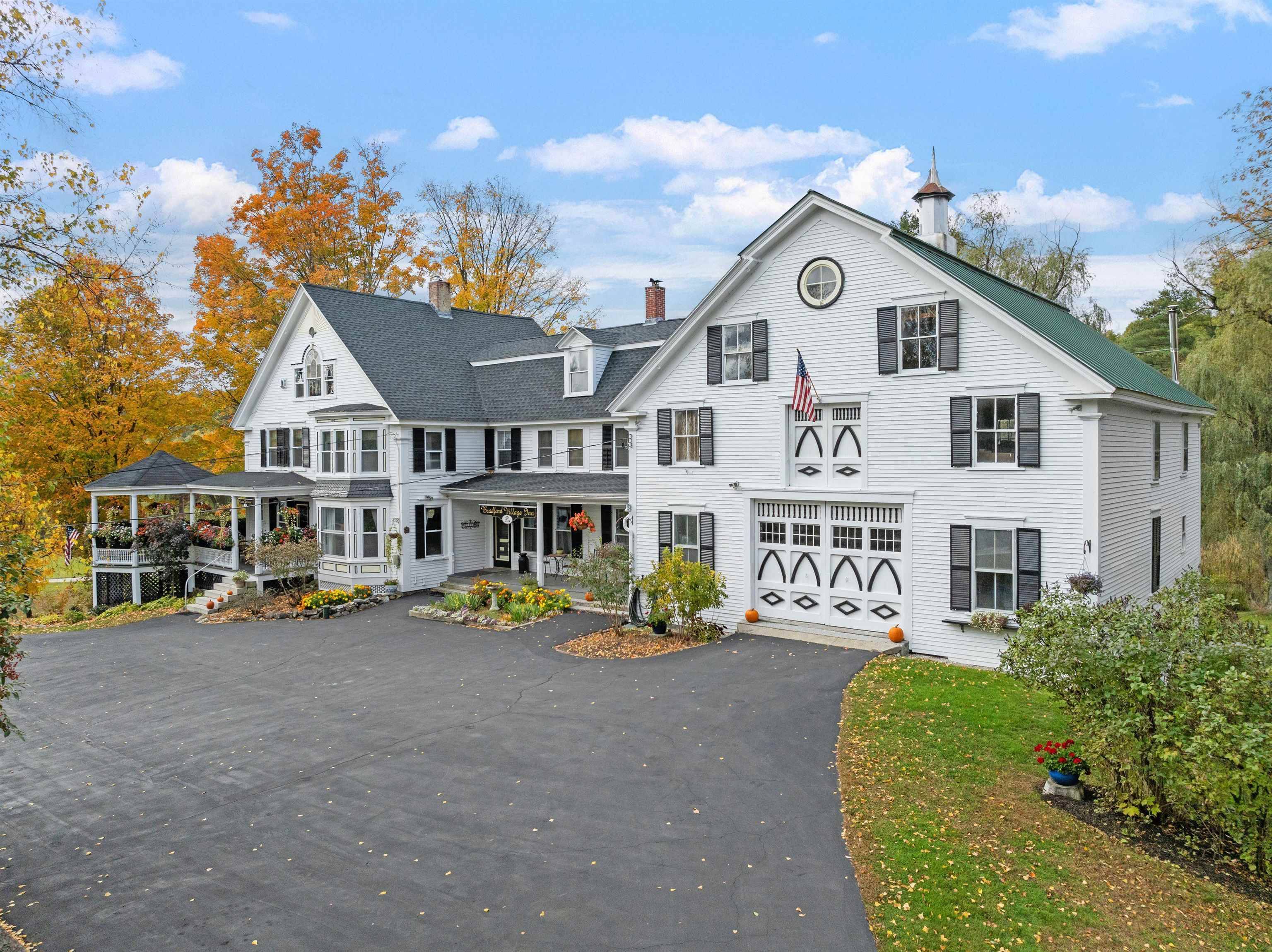 Bradford, NH 03221,5 Greenhouse LN