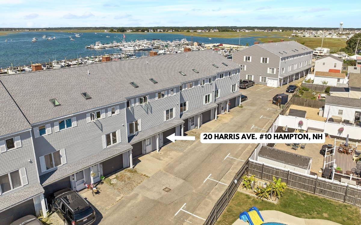 Hampton, NH 03842,20 Harris AVE #10