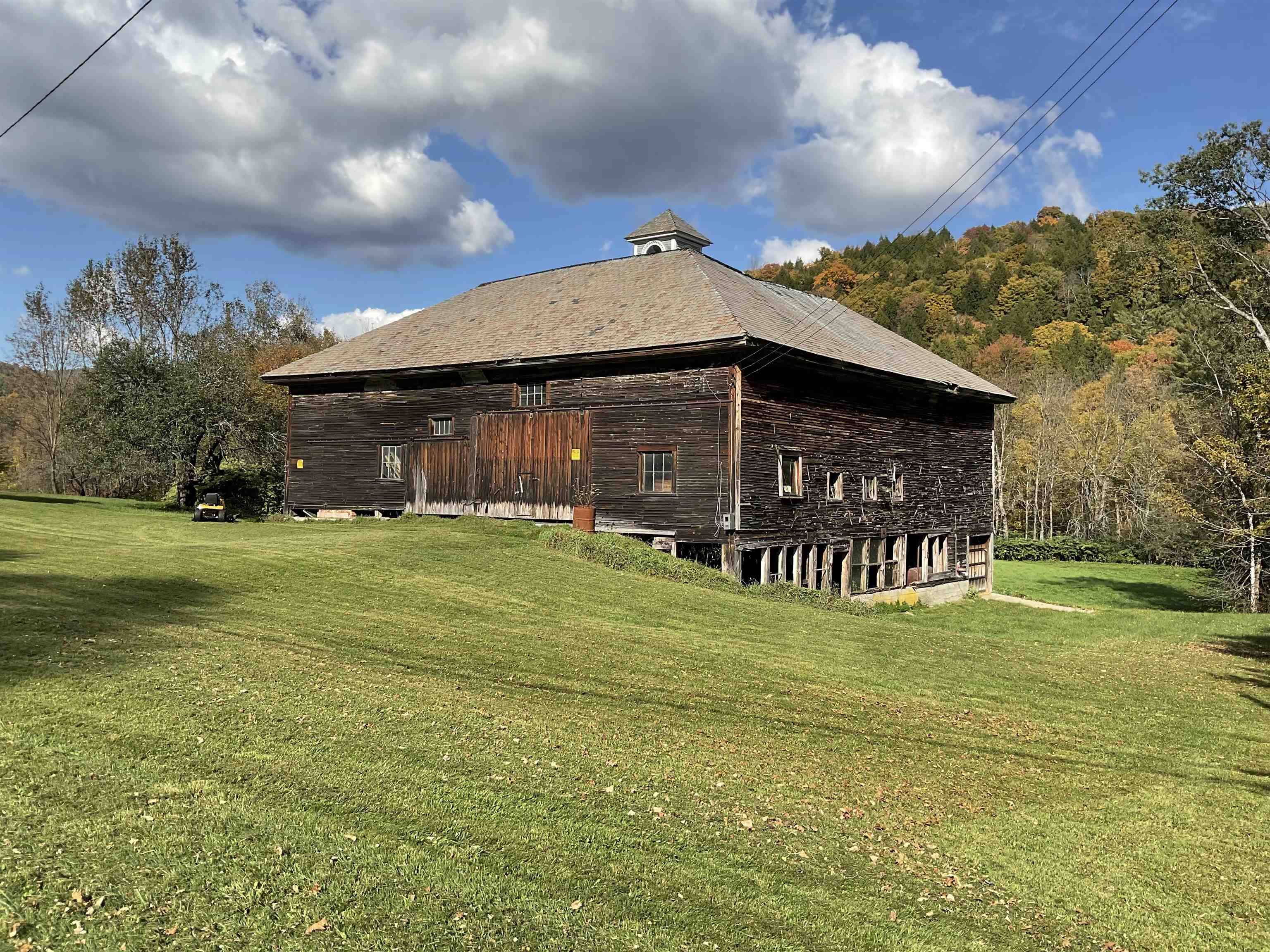 Brookfield, VT 05060,5854 VT RT 12 N