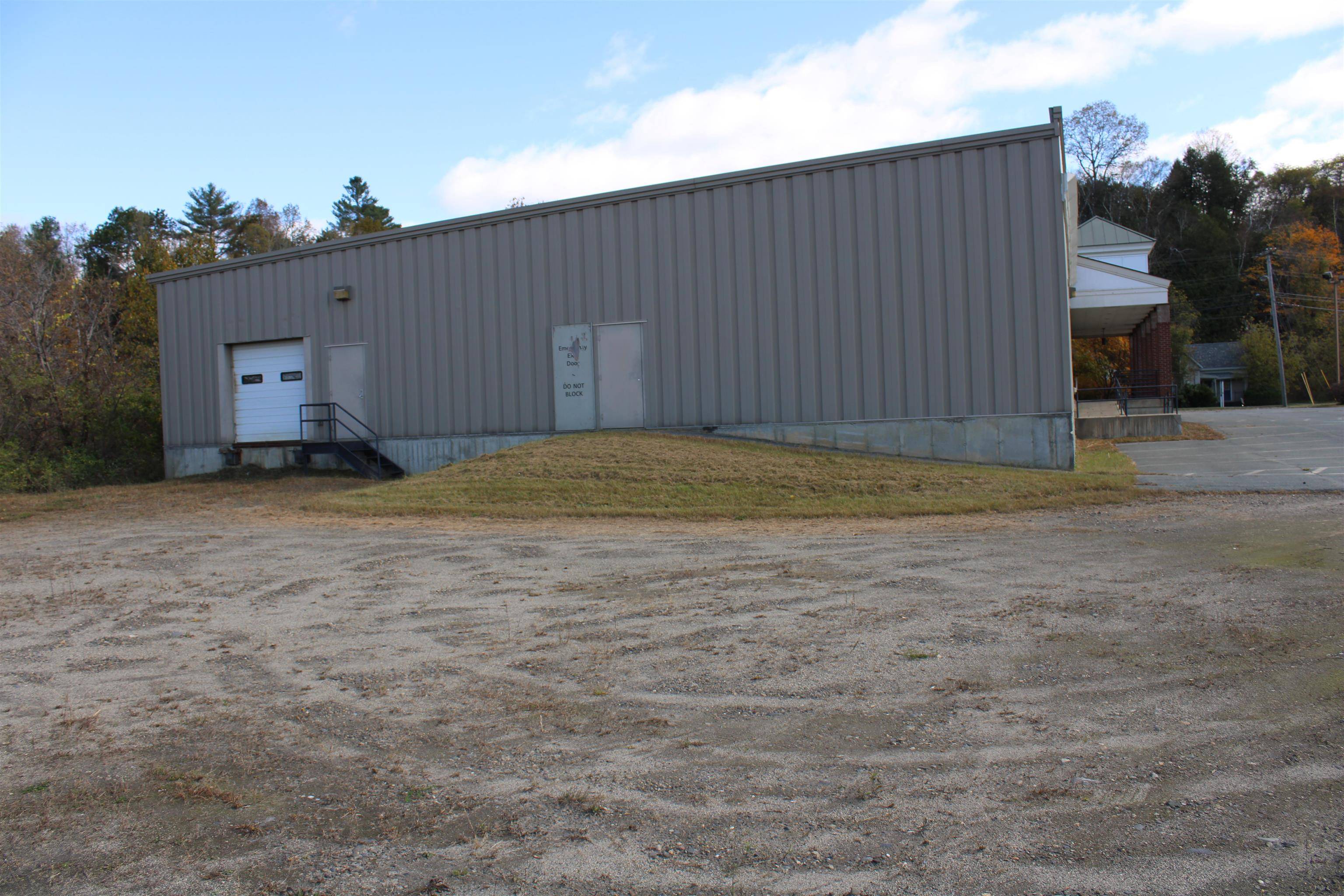 469 Broad ST Lyndon, VT 05851