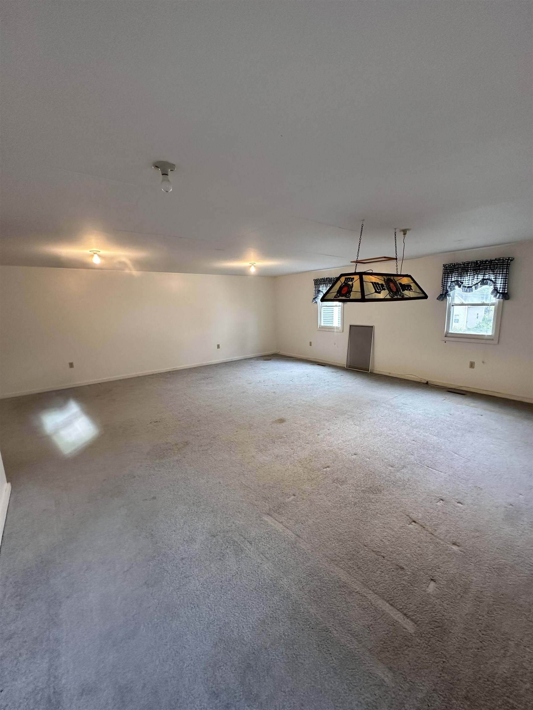 Templeton, MA 01436,45 Elm ST