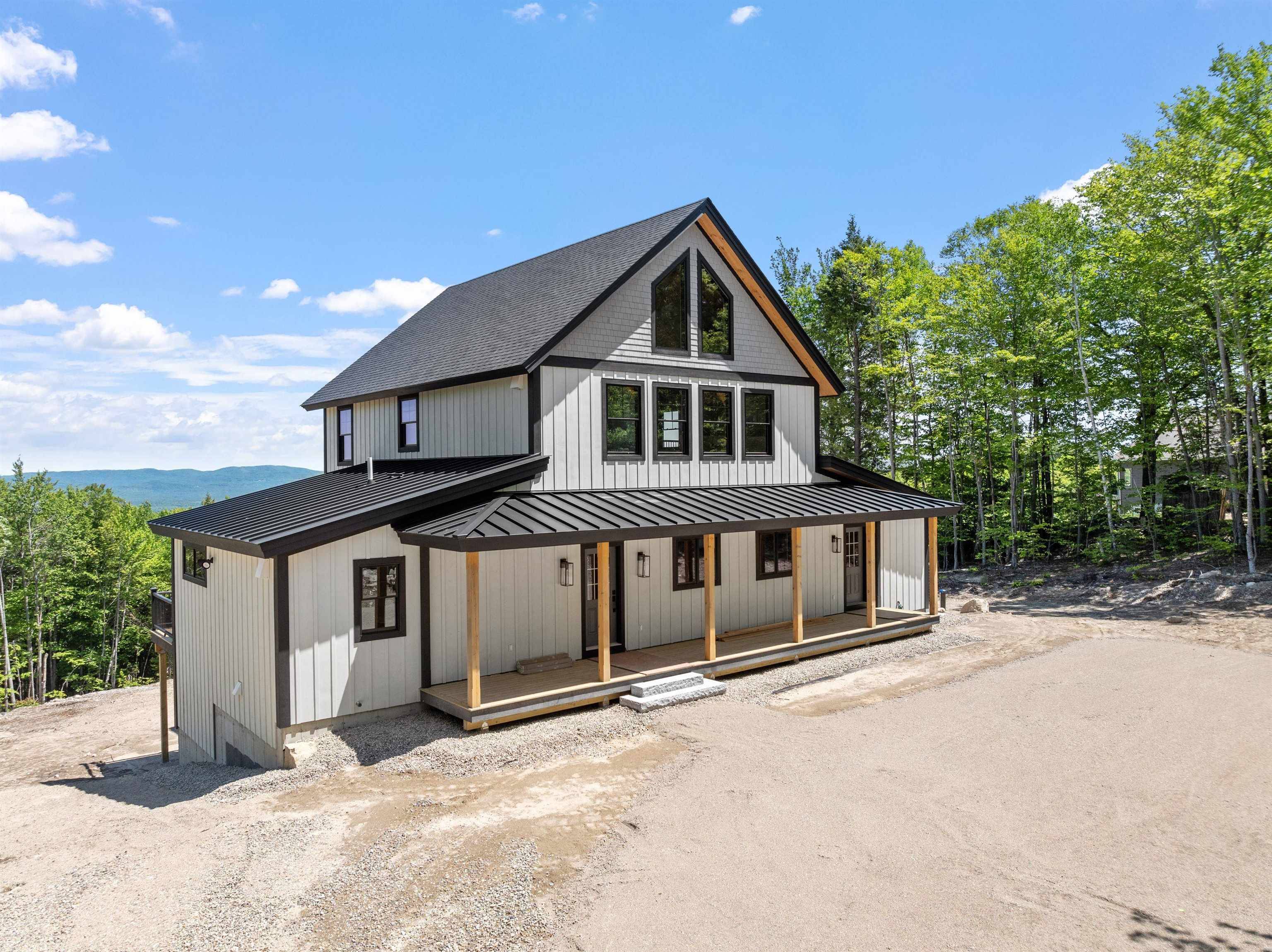 Ossipee, NH 03814,19 Passaconway RD