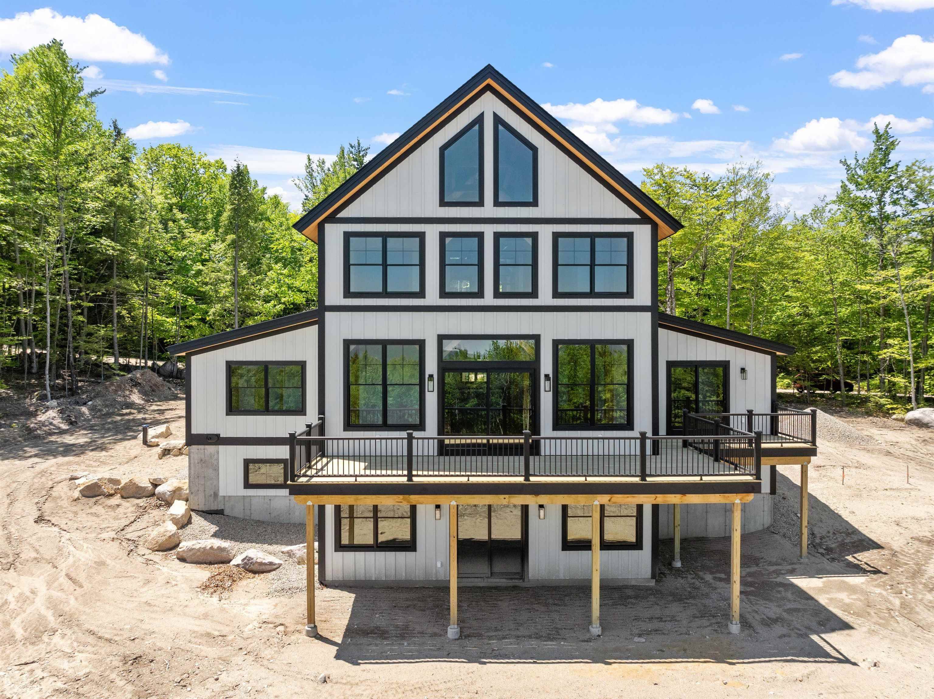 Ossipee, NH 03814,19 Passaconway RD