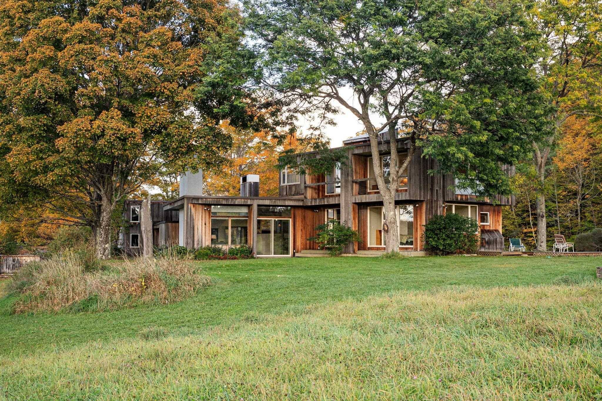Tunbridge, VT 05077,10 & 26 Chester DR
