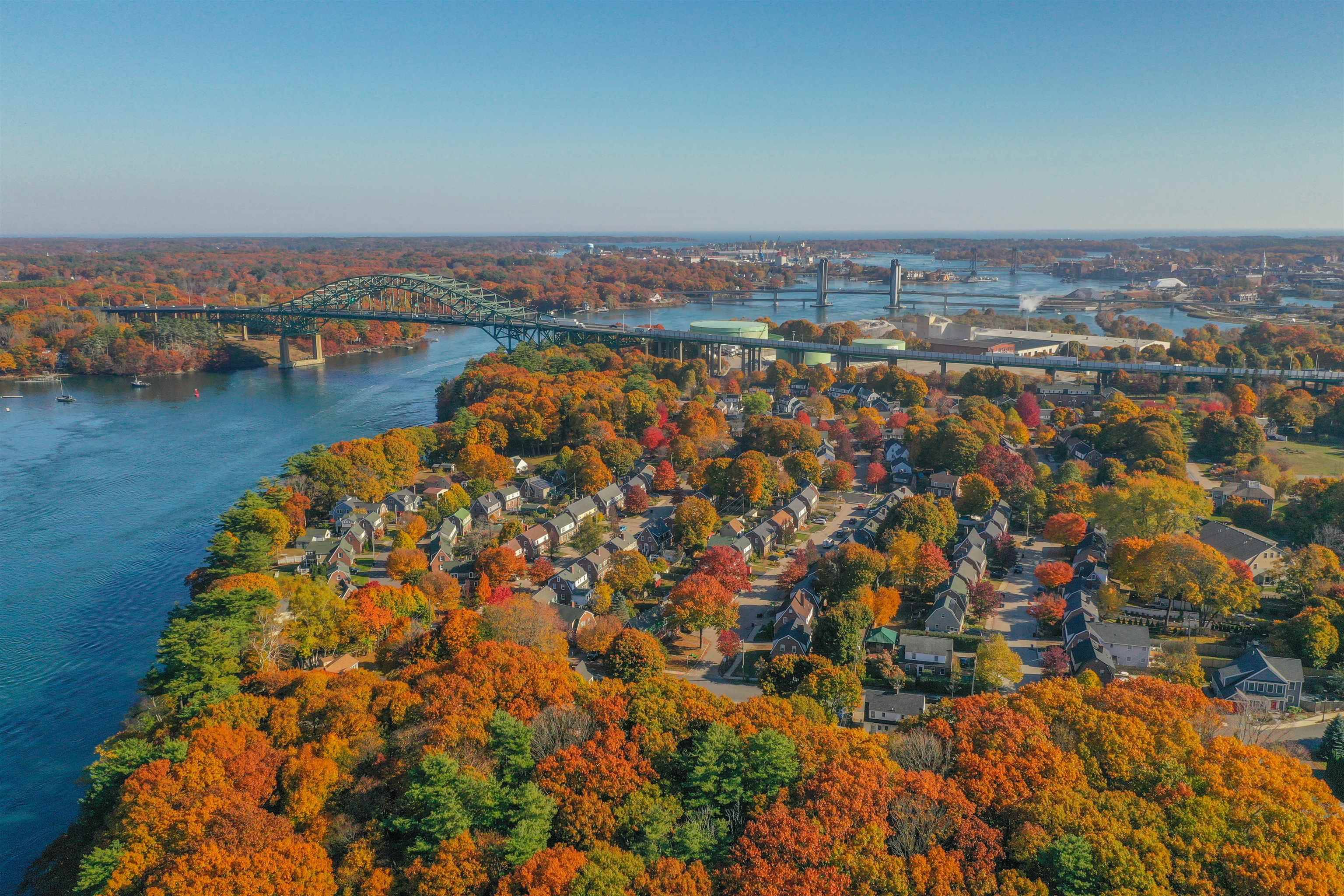 Portsmouth, NH 03801,127 Crescent WAY