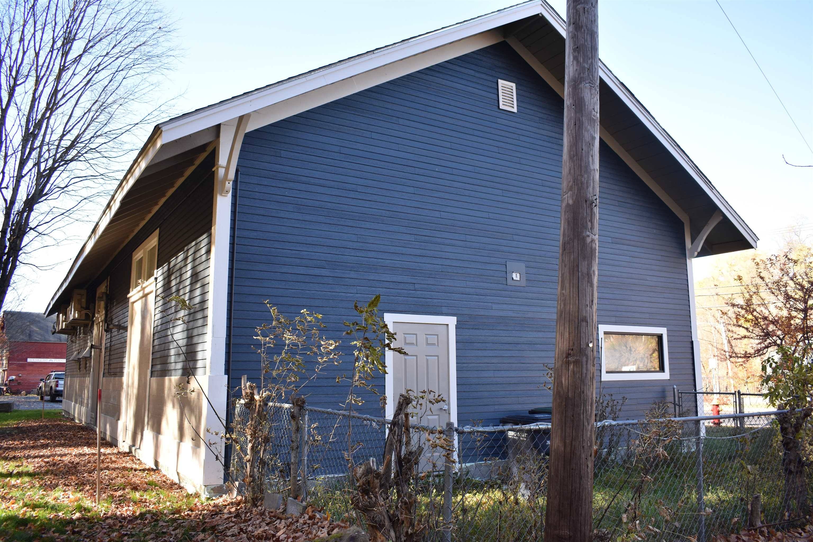Enfield, NH 03748,59 Main ST