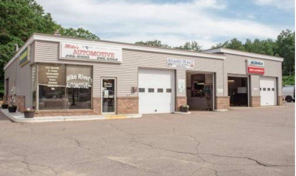 Tilton, NH 03276,549 West Main ST
