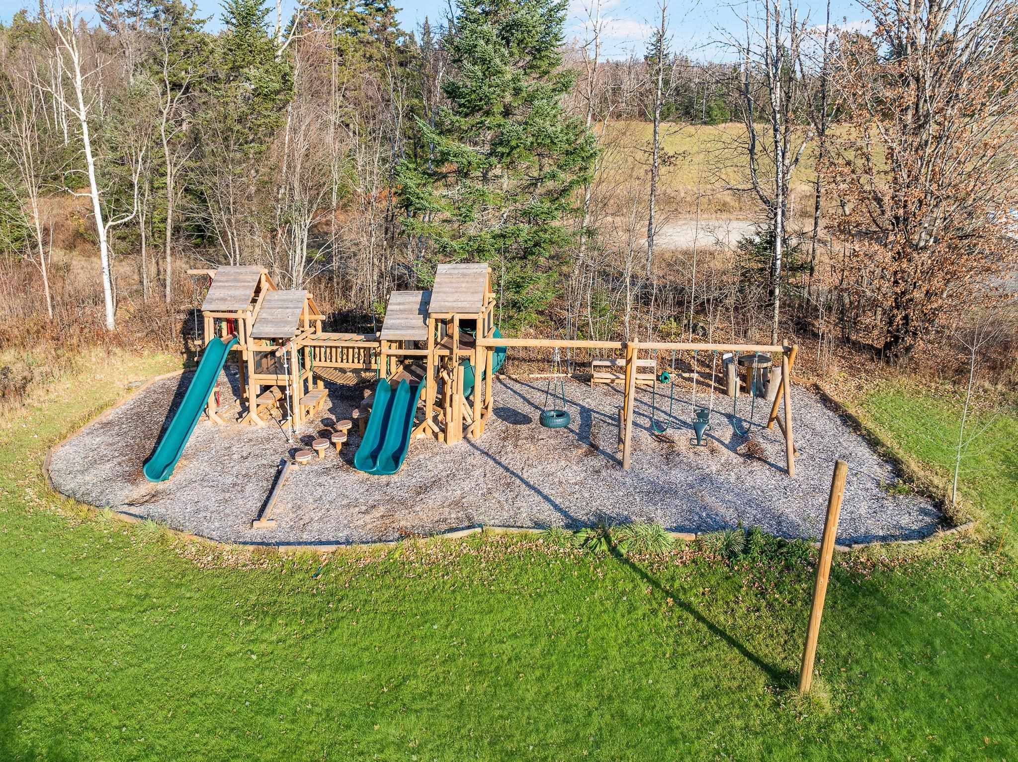 85 Angels RD Colebrook, NH 03576