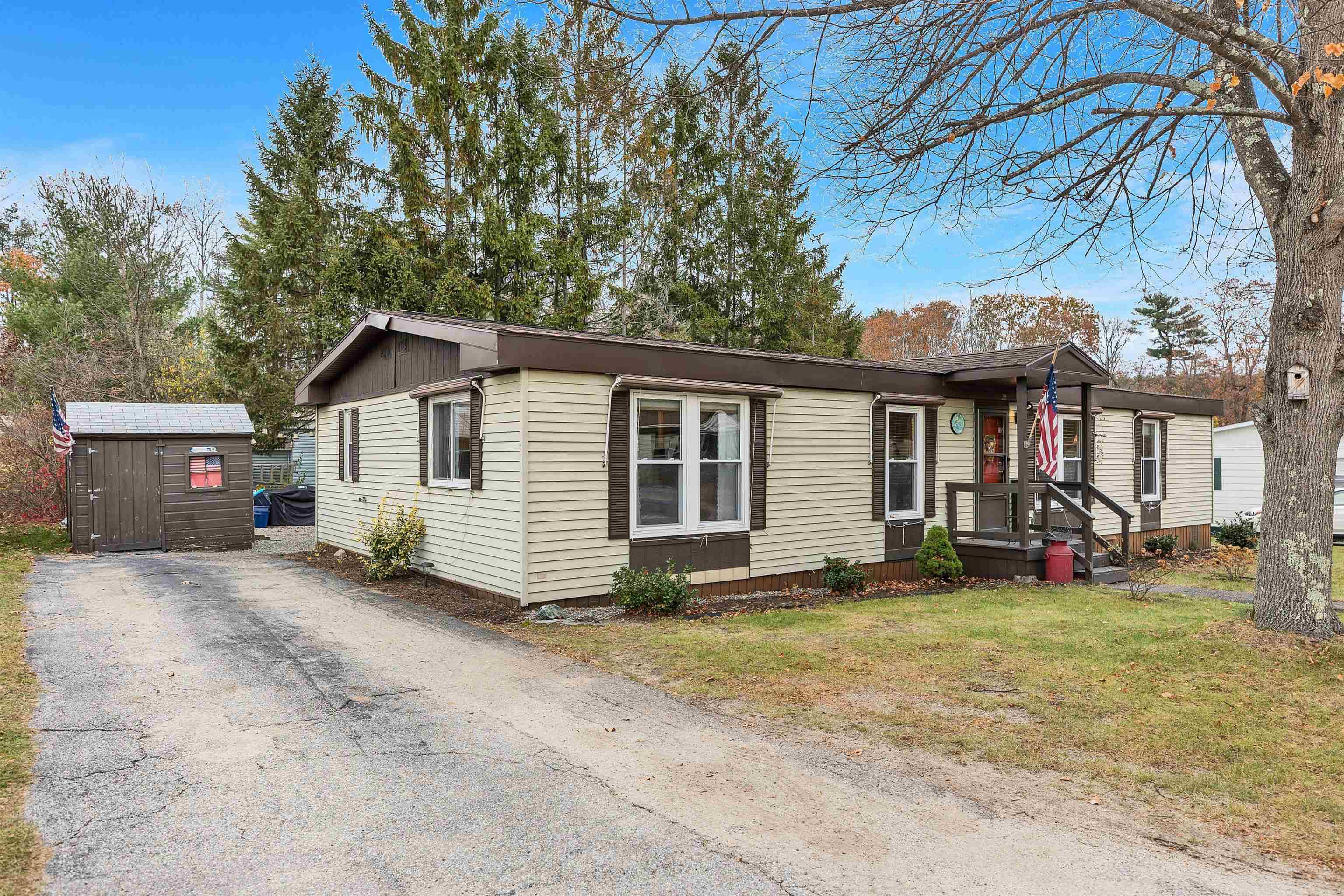 Goffstown, NH 03045,66 Rachael CIR