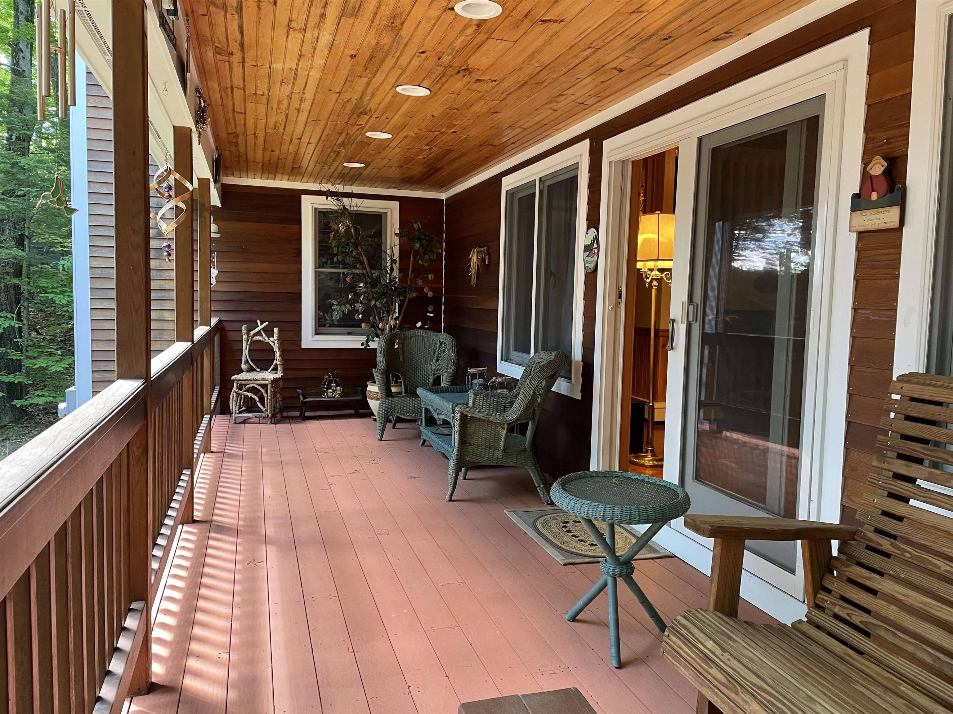 Holderness, NH 03245,107 Route 113