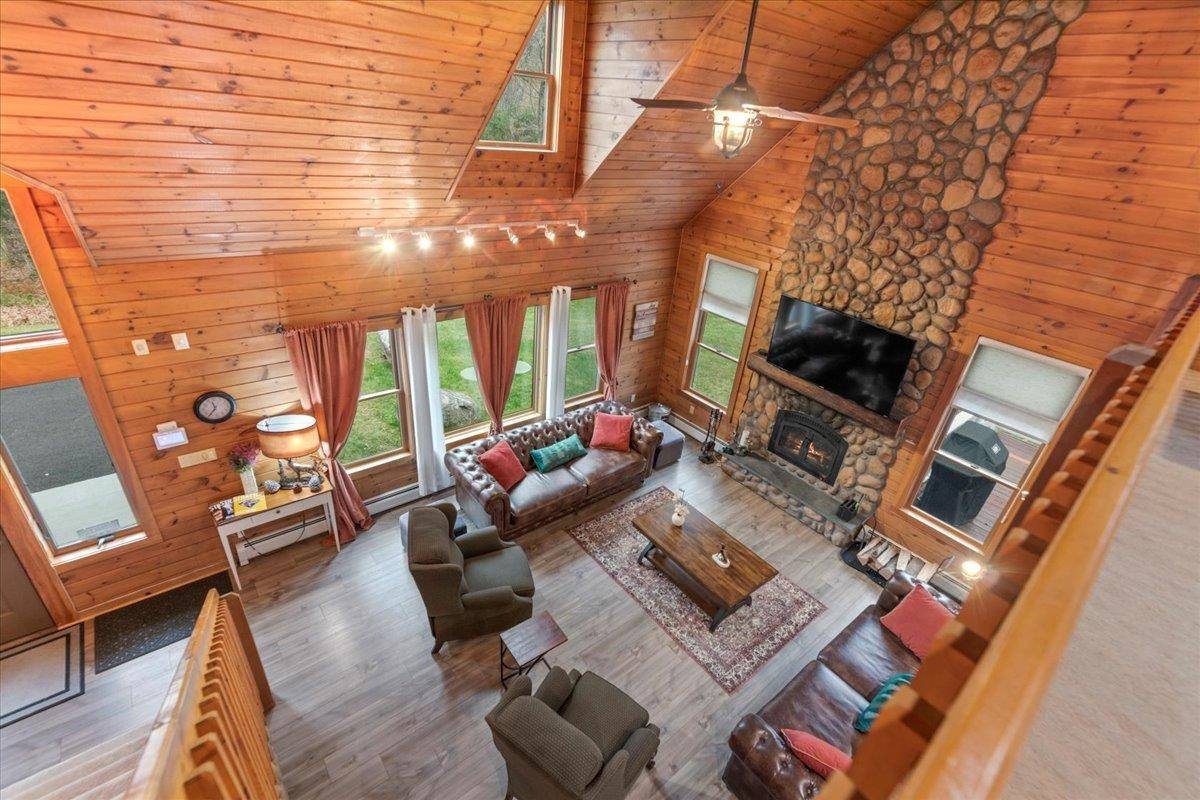 Winhall, VT 05340,83 Benson Fuller DR