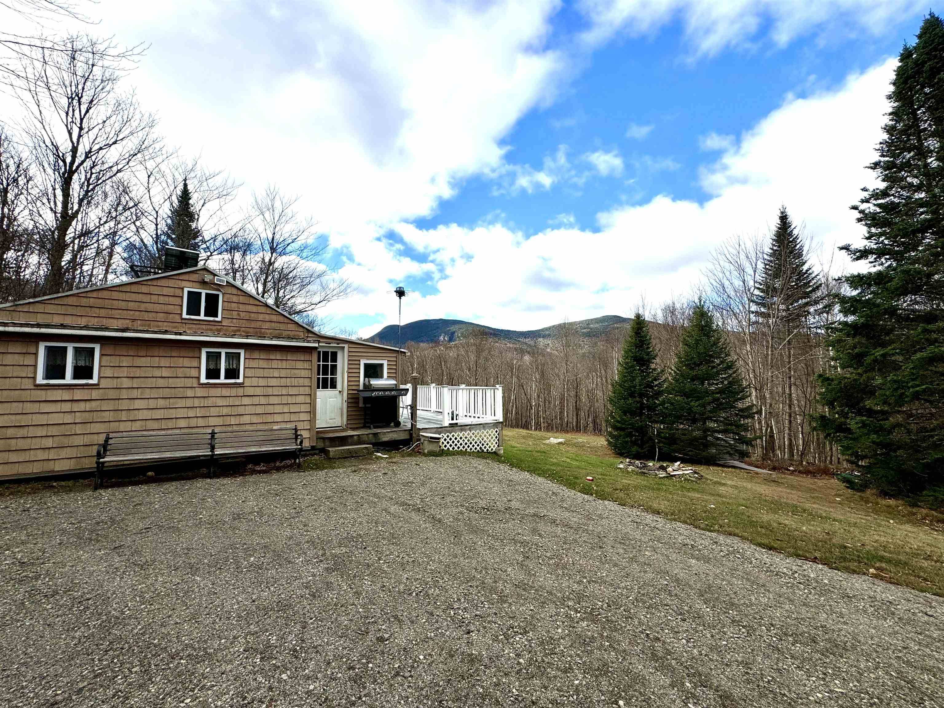 Stratford, NH 03590,580 Brown RD