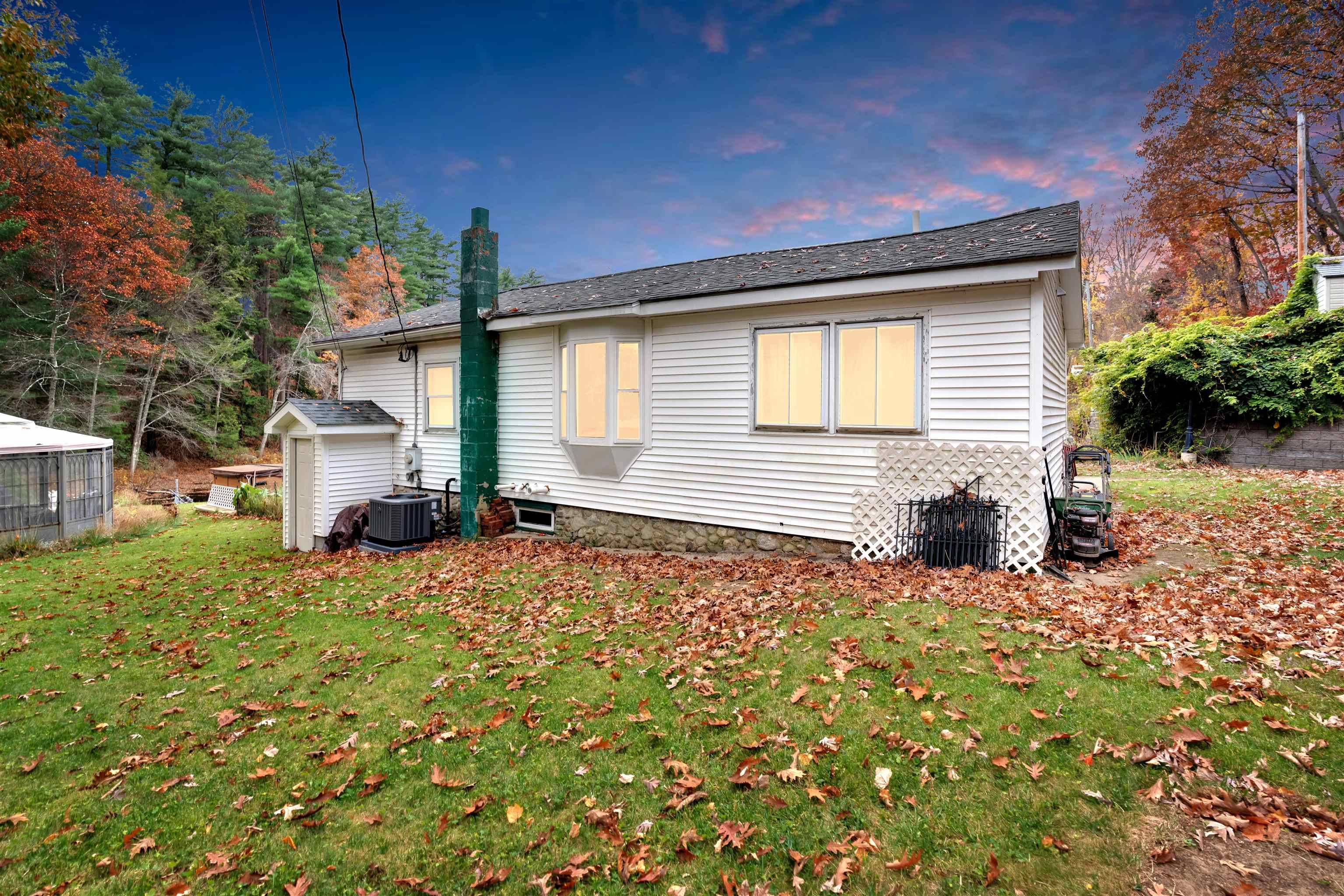 Manchester, NH 03103,27 Pond DR