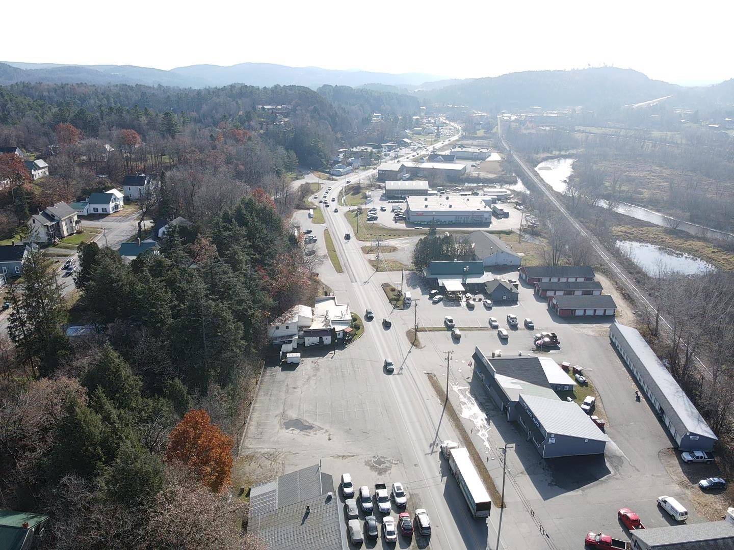 Lyndon, VT 05851,686 Broad ST