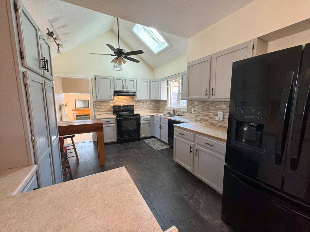 254 Lincoln AVE Rutland City, VT 05701