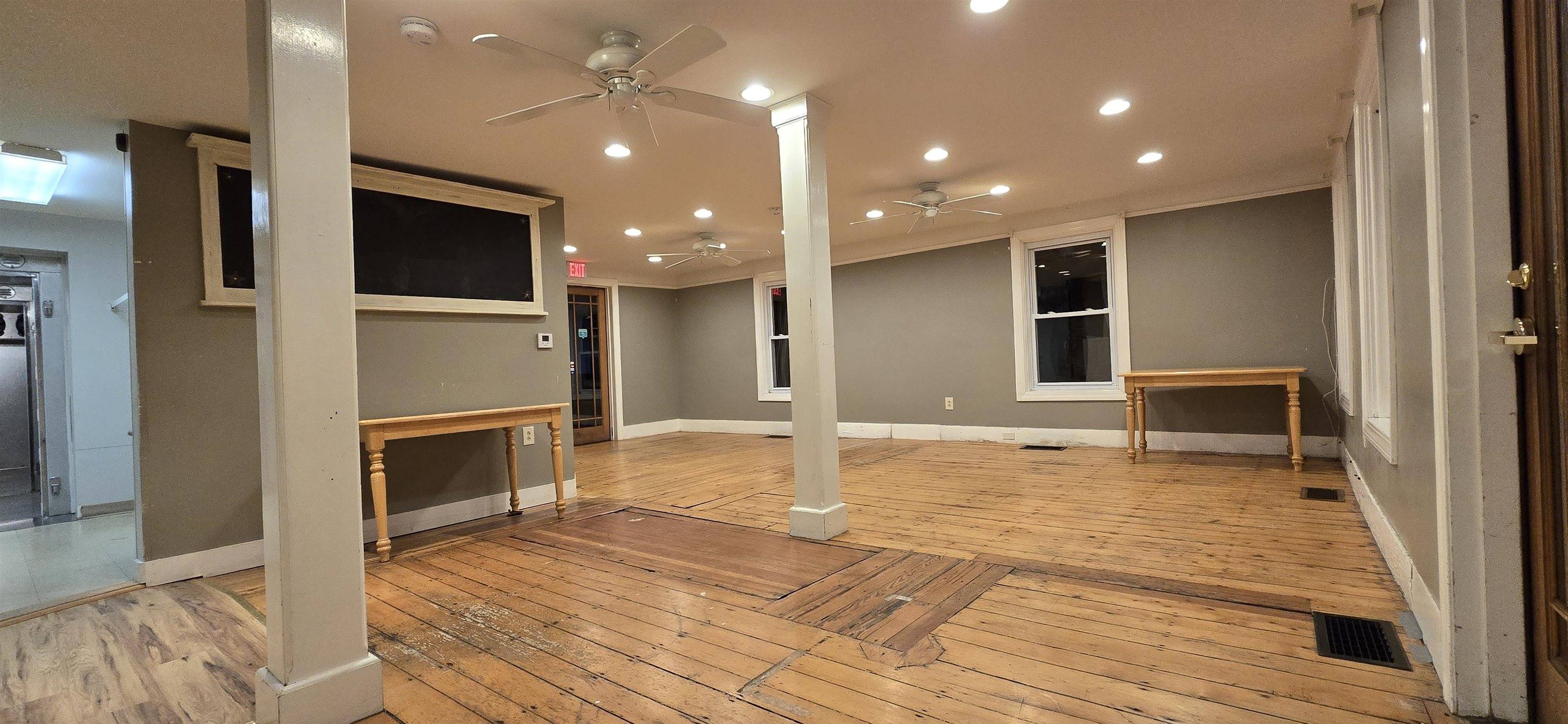 Troy, NH 03465,31 Central SQ