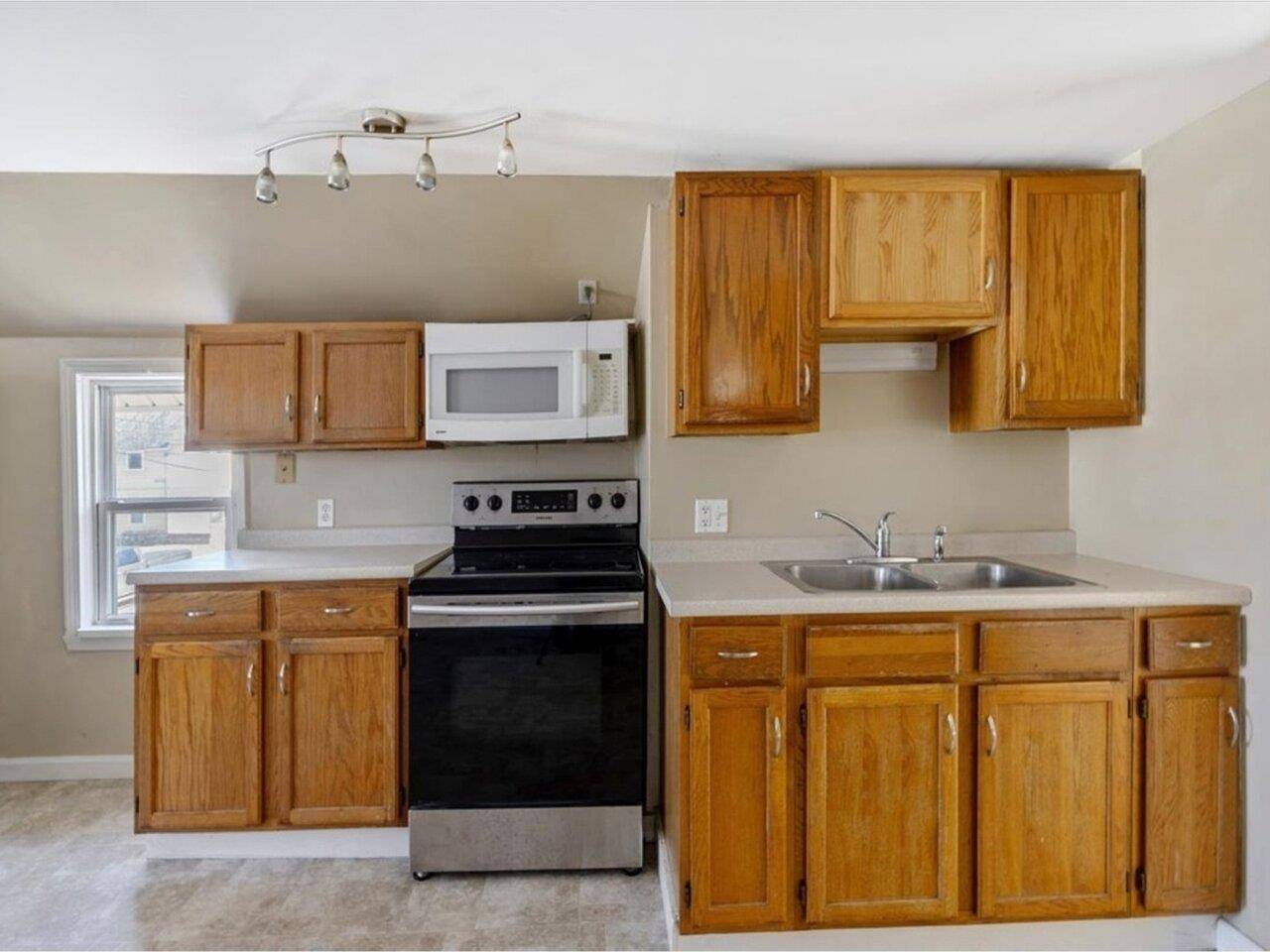 92 West ST #B Winooski, VT 05404