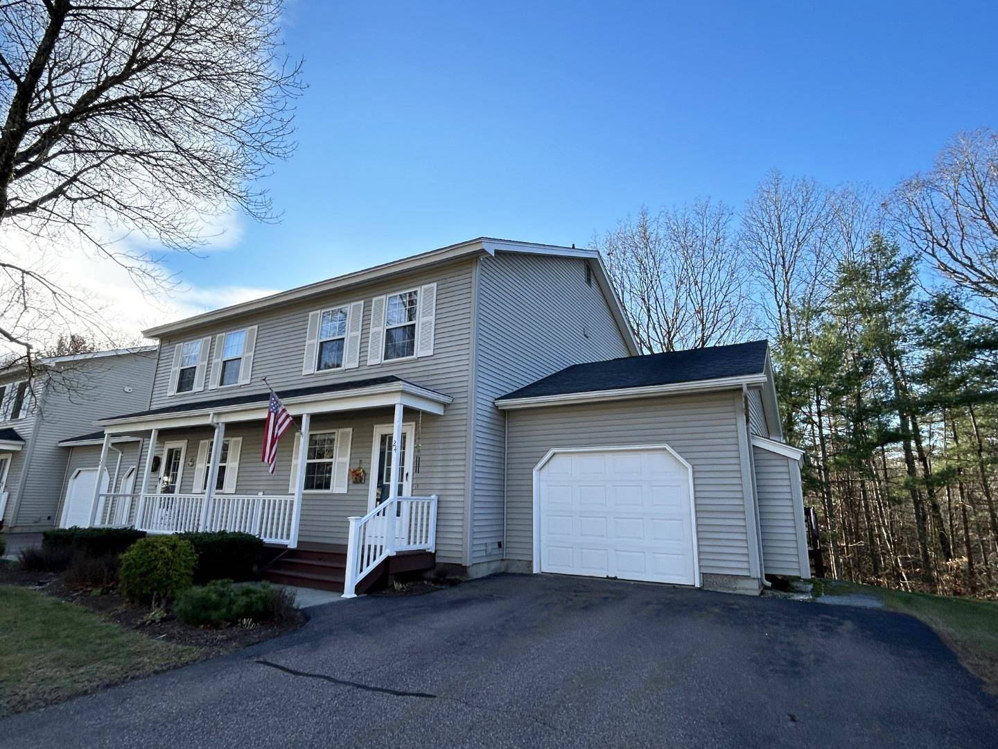 Essex, VT 05452,24 Pointe DR