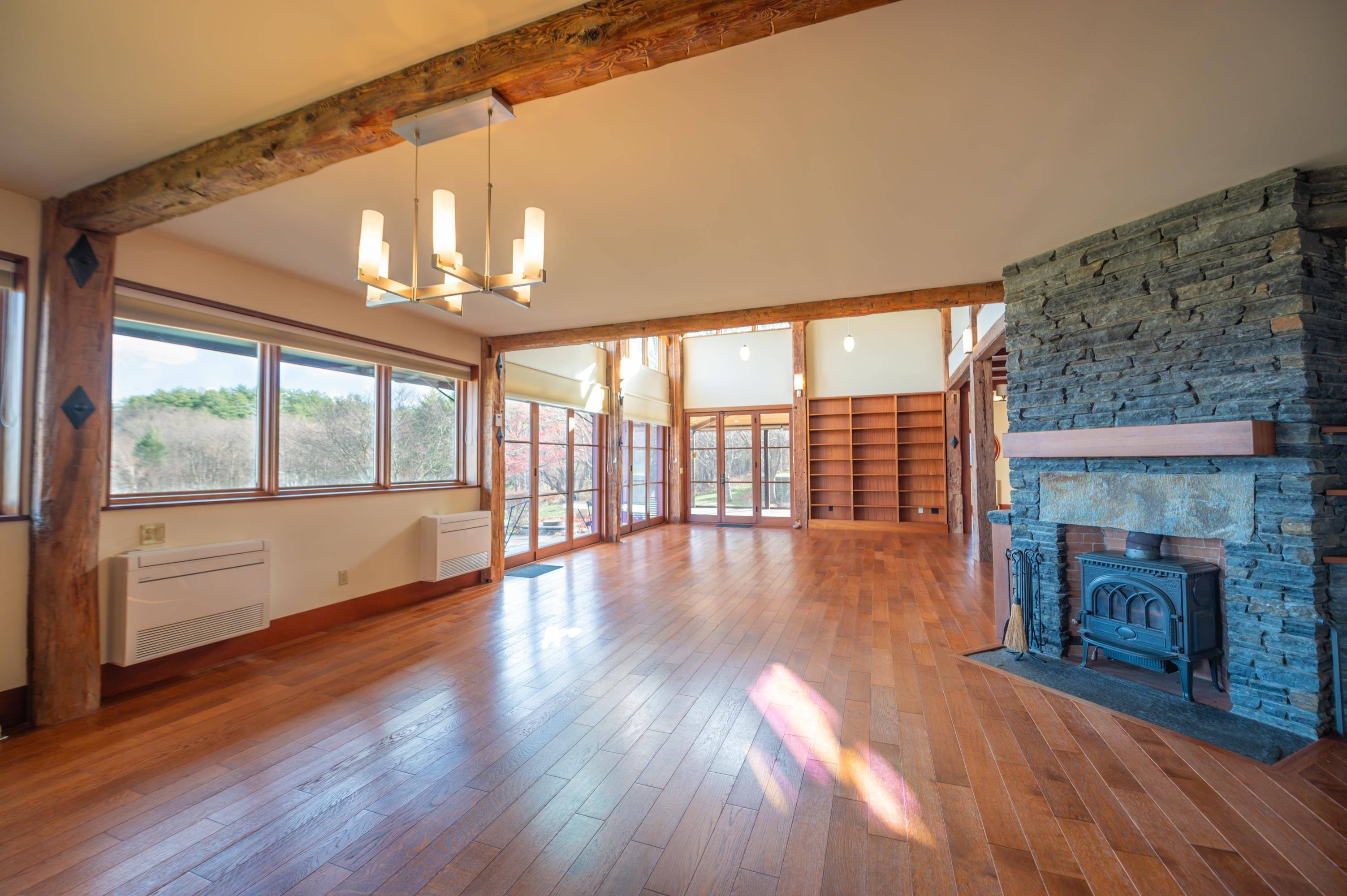 1324 Middle RD Dummerston, VT 05301
