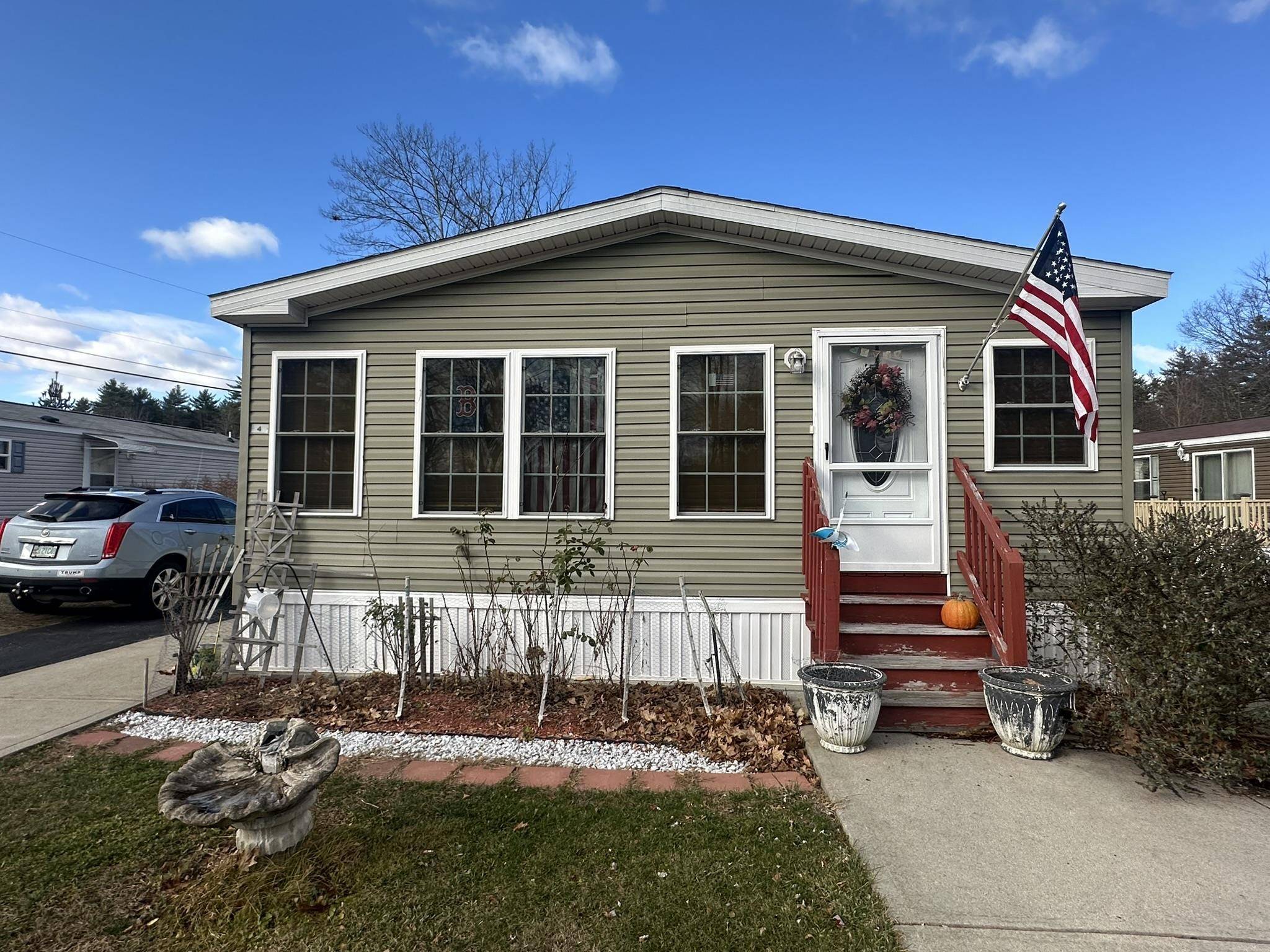 Keene, NH 03431,4 Chickadee CT