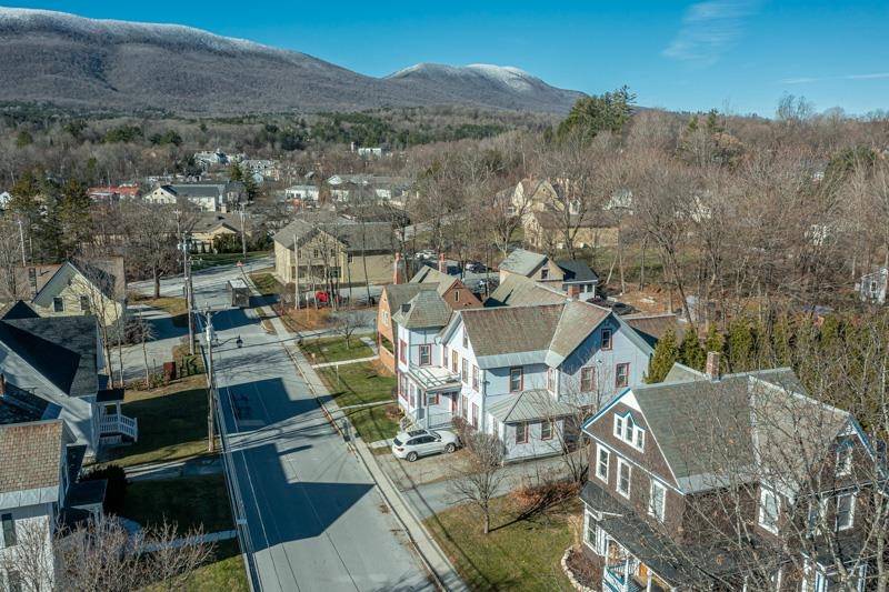 Manchester, VT 05255,53 Elm ST