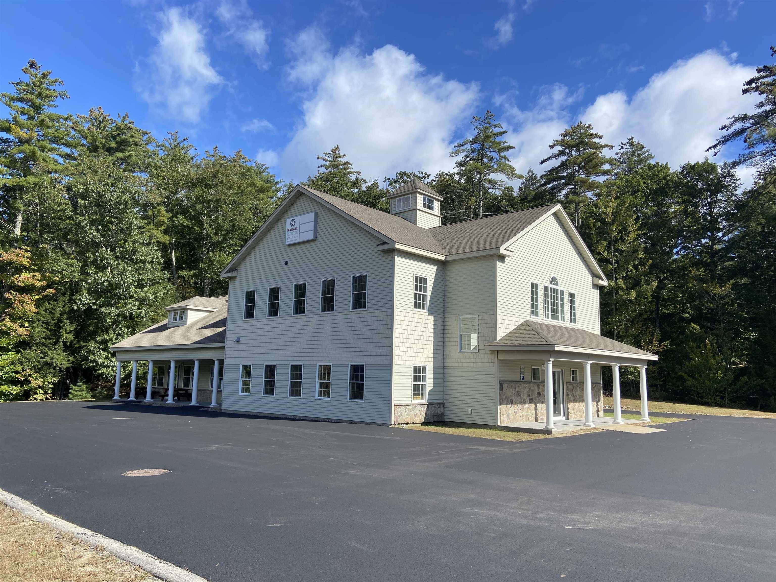 Barrington, NH 03825,333 Calef HWY