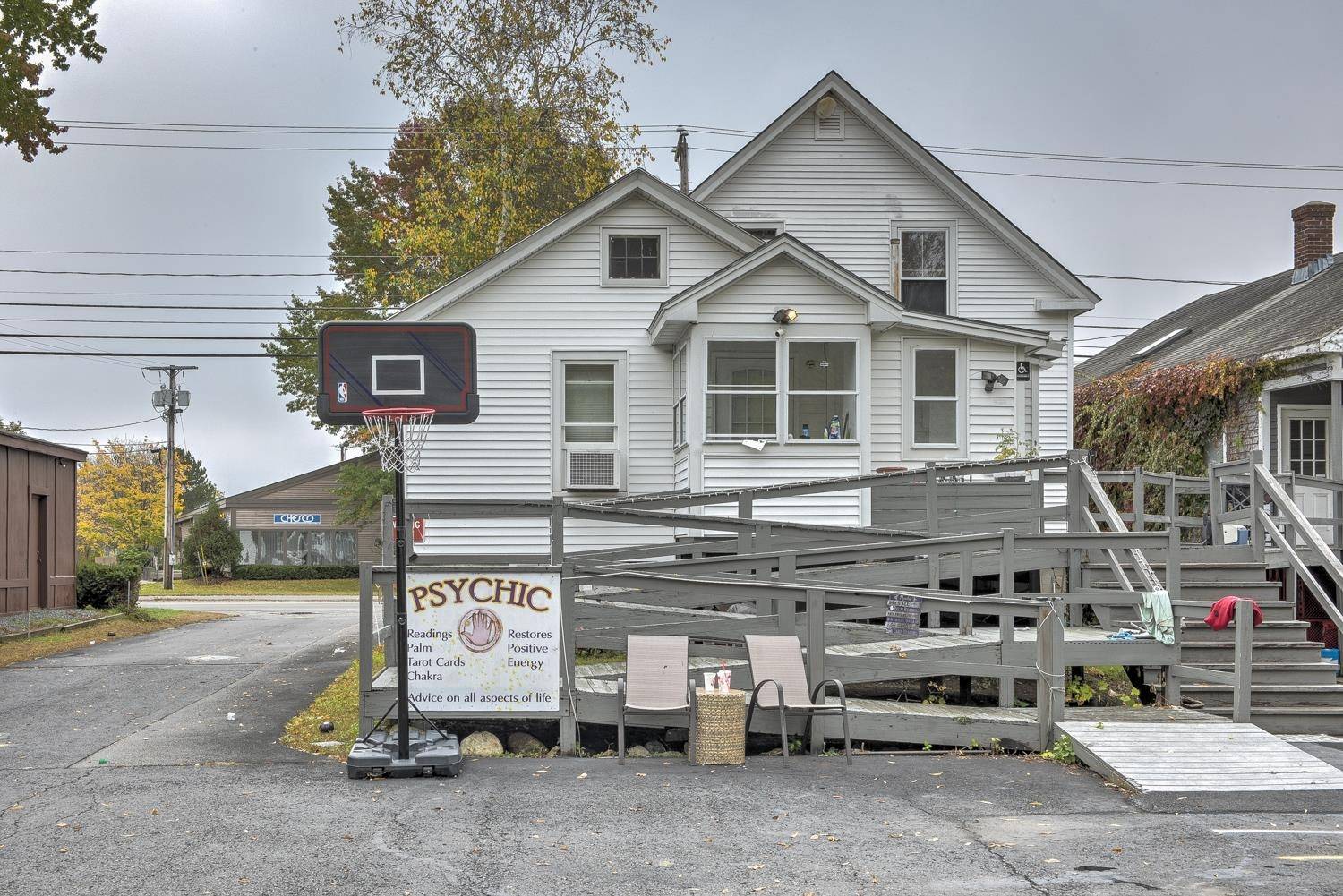 Keene, NH 03431,423 Winchester ST