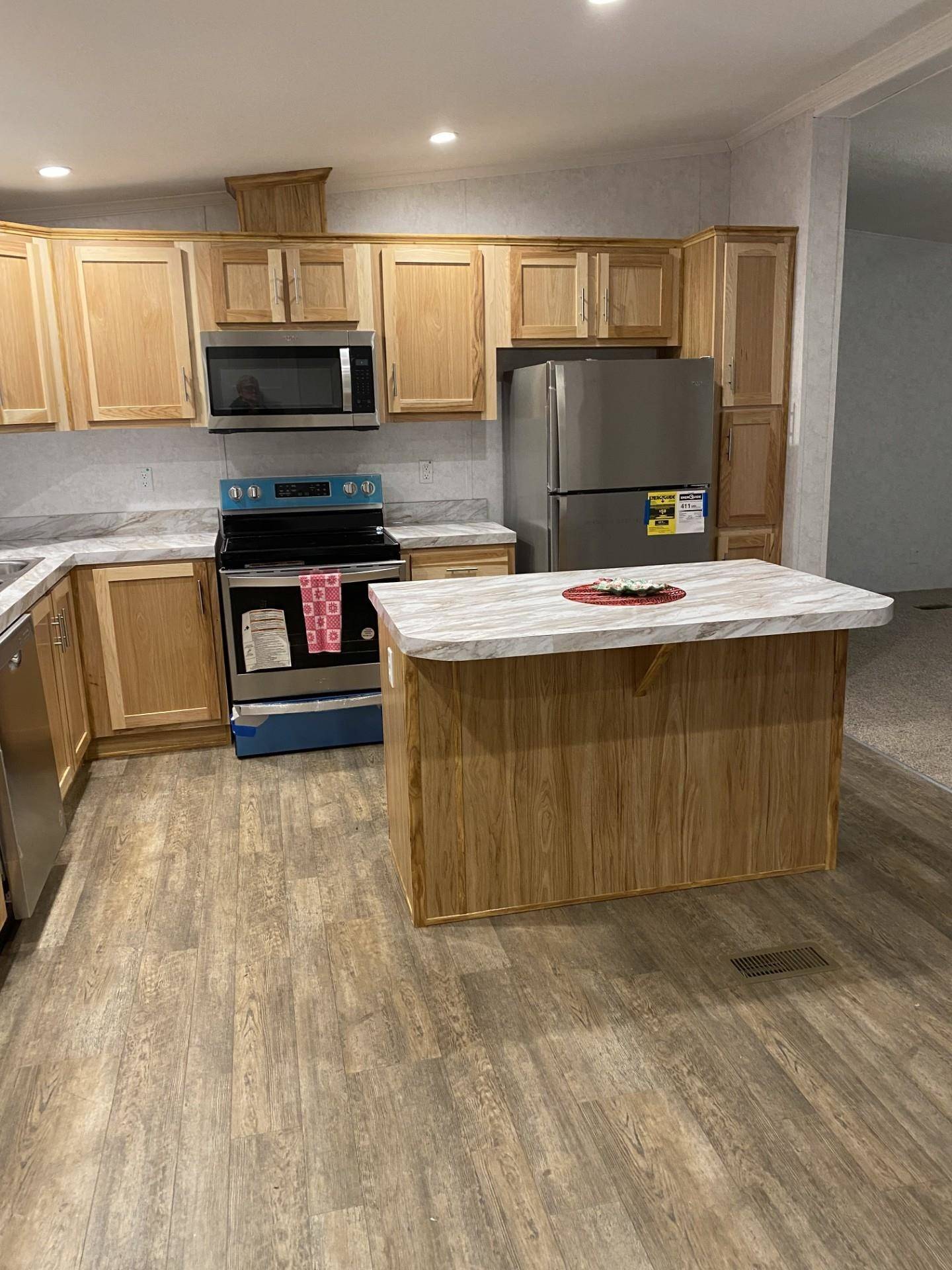 Wolfeboro, NH 03894,10 Granite LN
