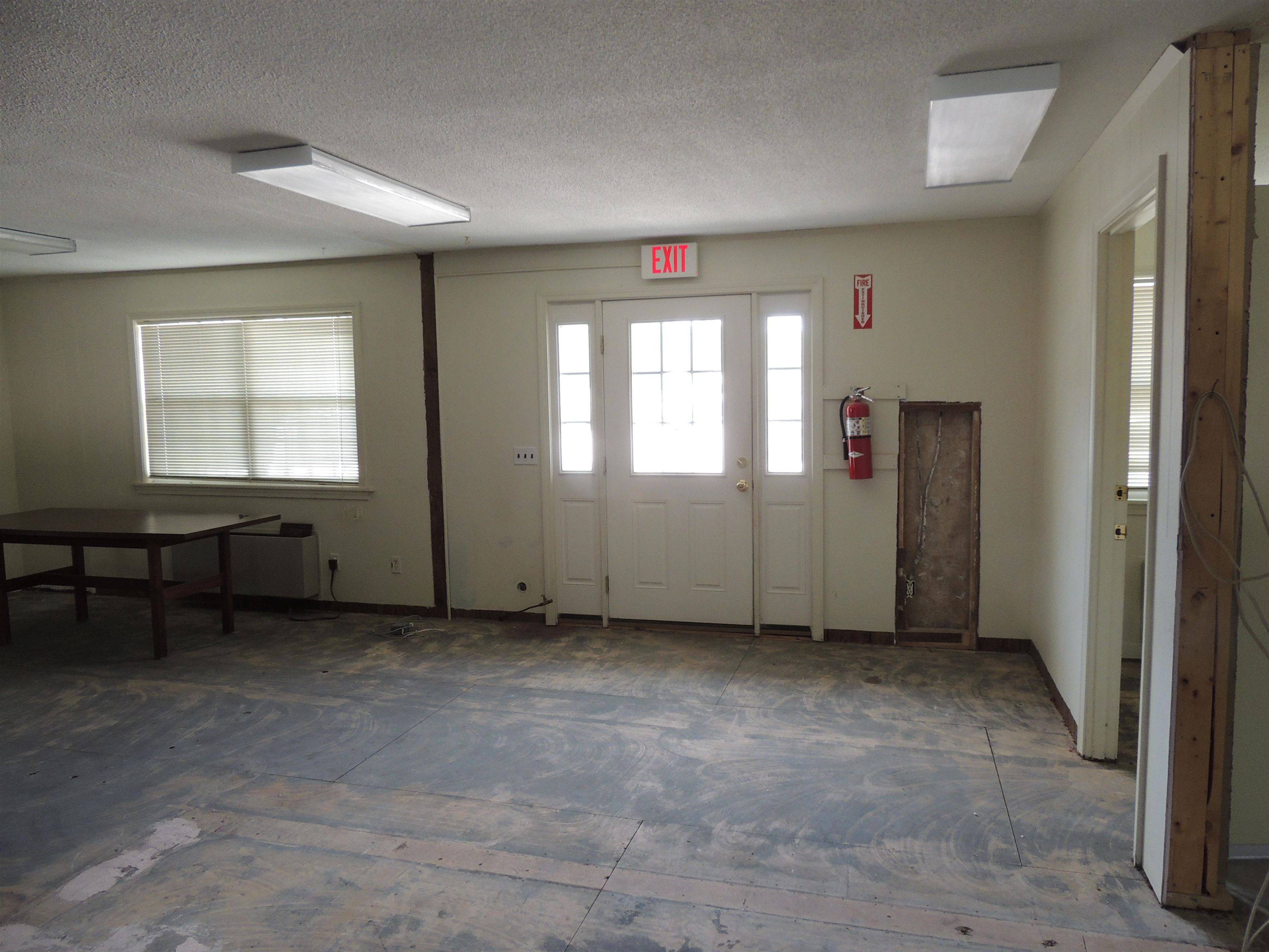 Belmont, NH 03220,150 Daniel Webster HWY #1