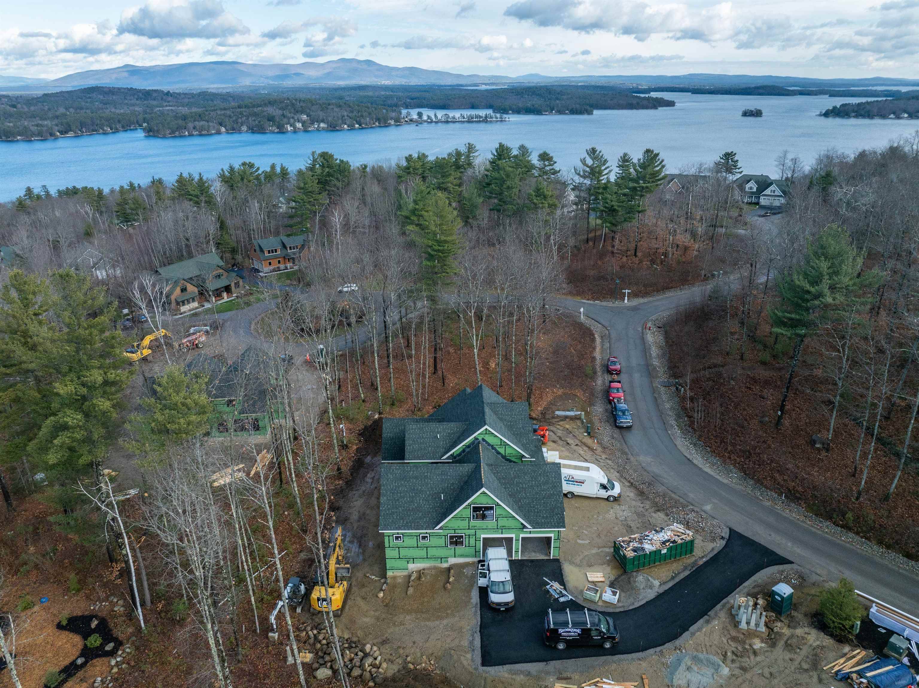 Laconia, NH 03246,22 Deadreckoning PT