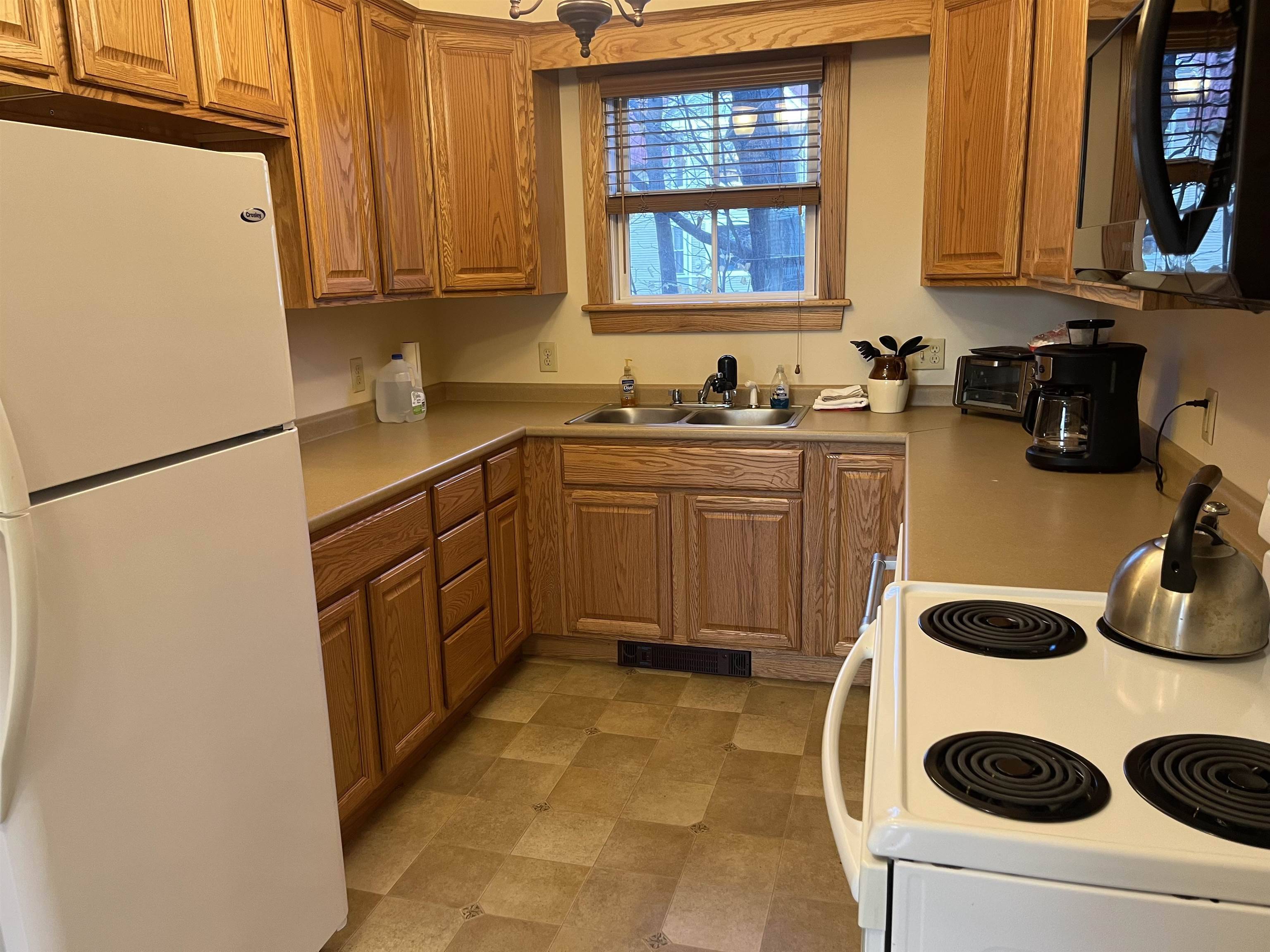 Randolph, VT 05060,12 Highland AVE