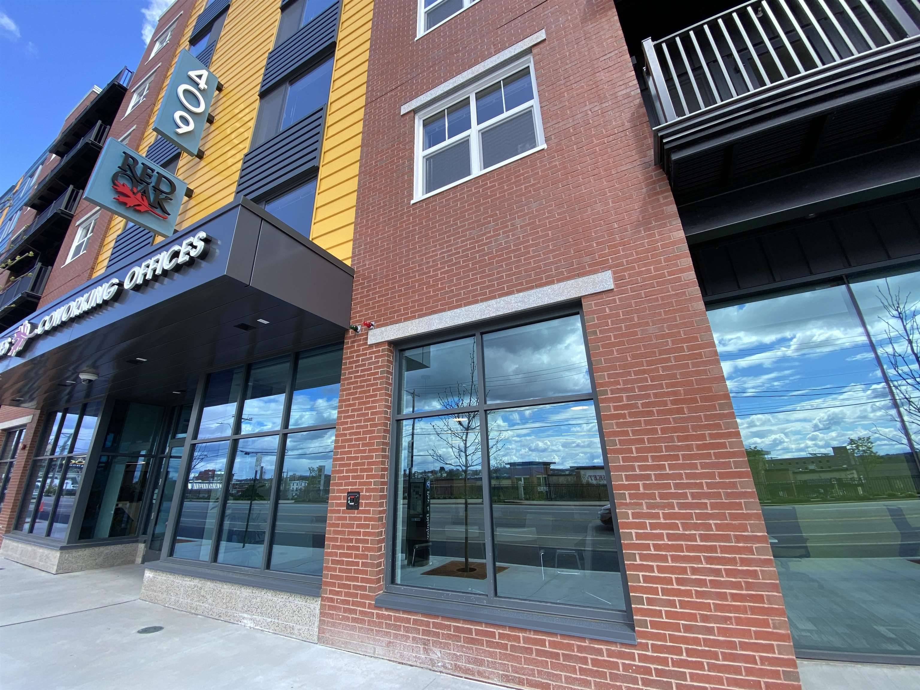 Manchester, NH 03101,409 Elm ST #Dedicated Desk - Suite 2