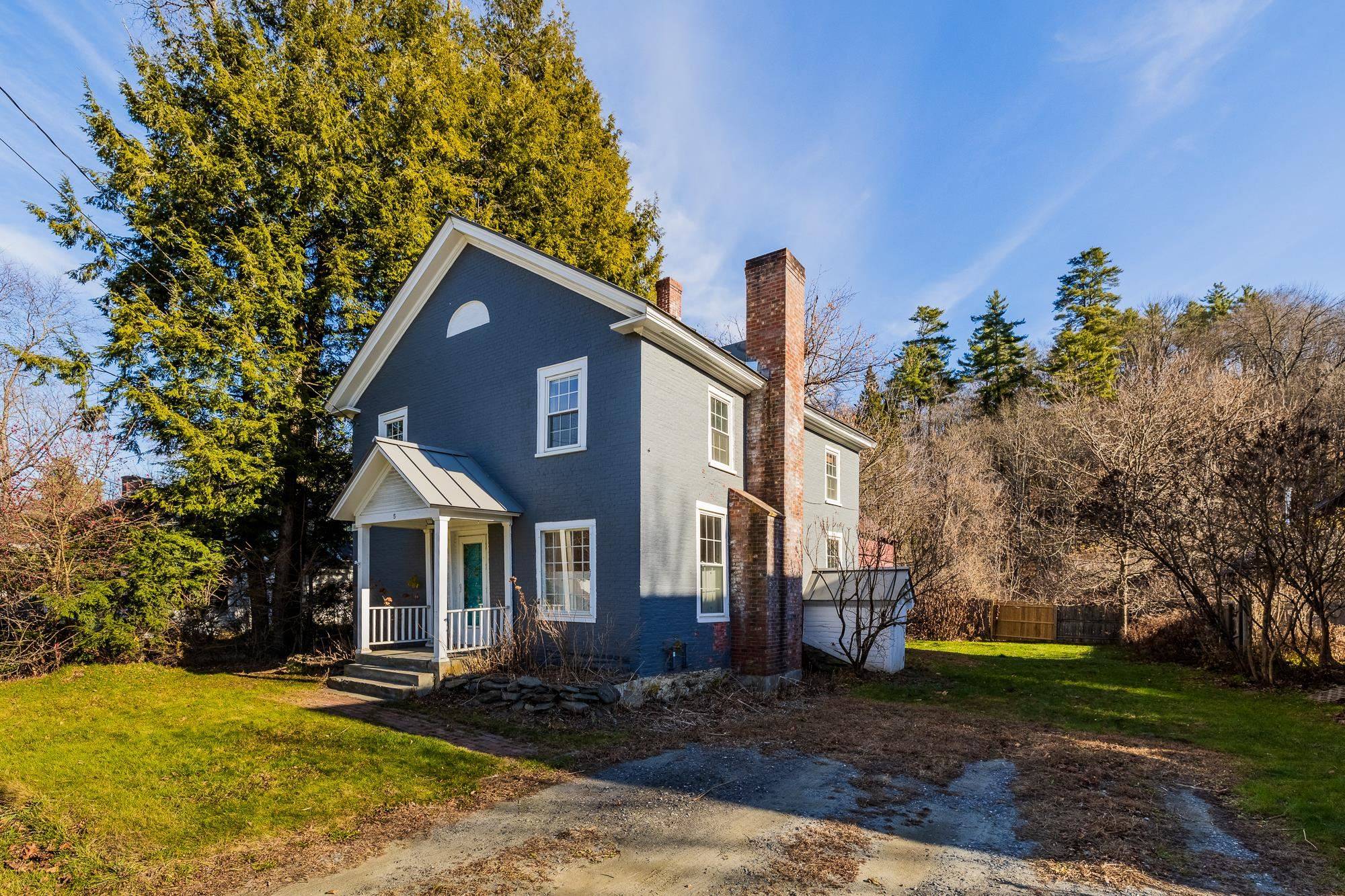 Hartland, VT 05049,5 Brownsville RD