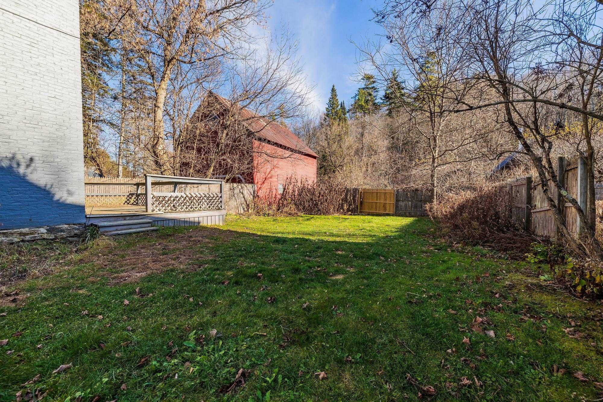 5 Brownsville RD Hartland, VT 05049