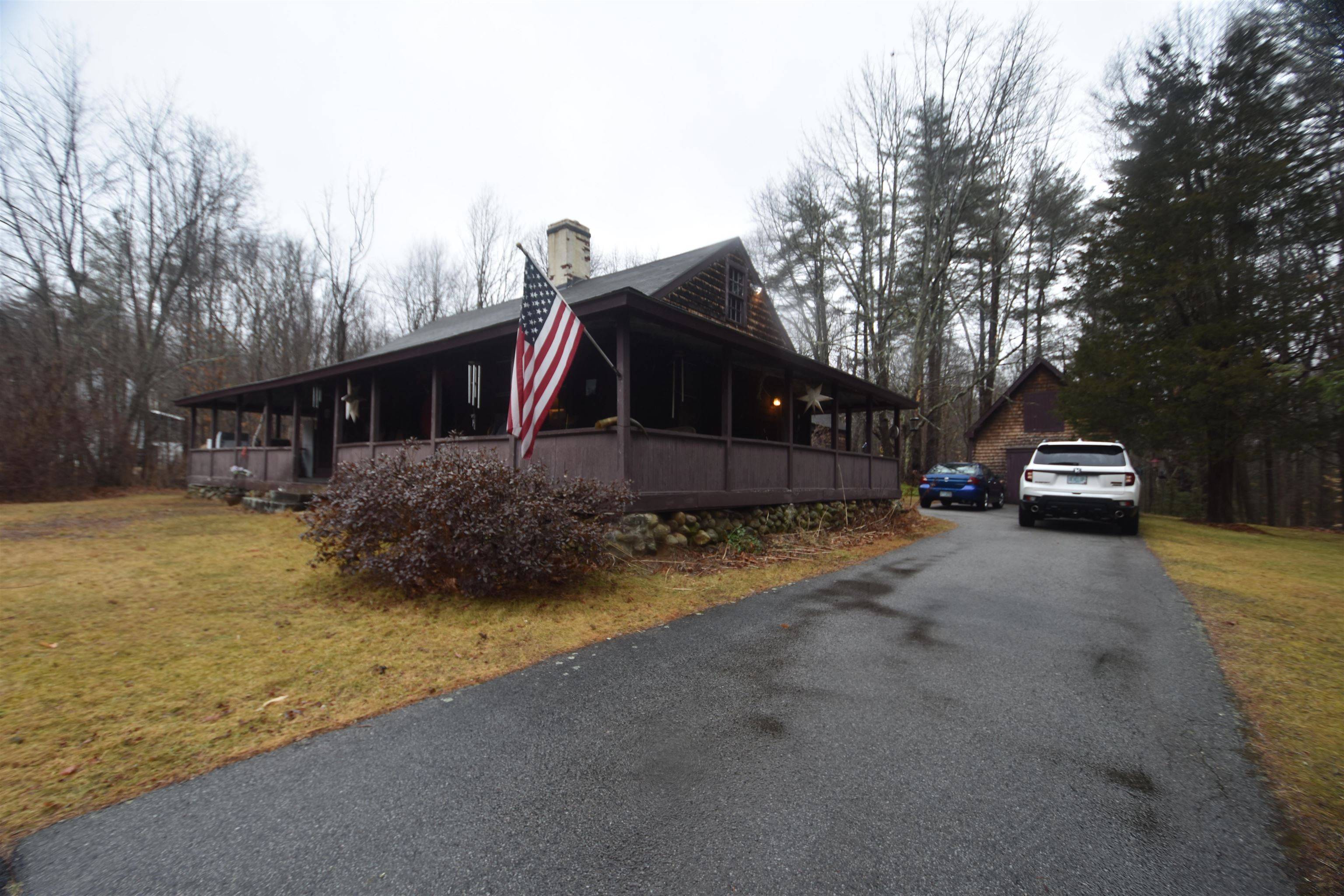 Sandown, NH 03873,127 Wells Village RD