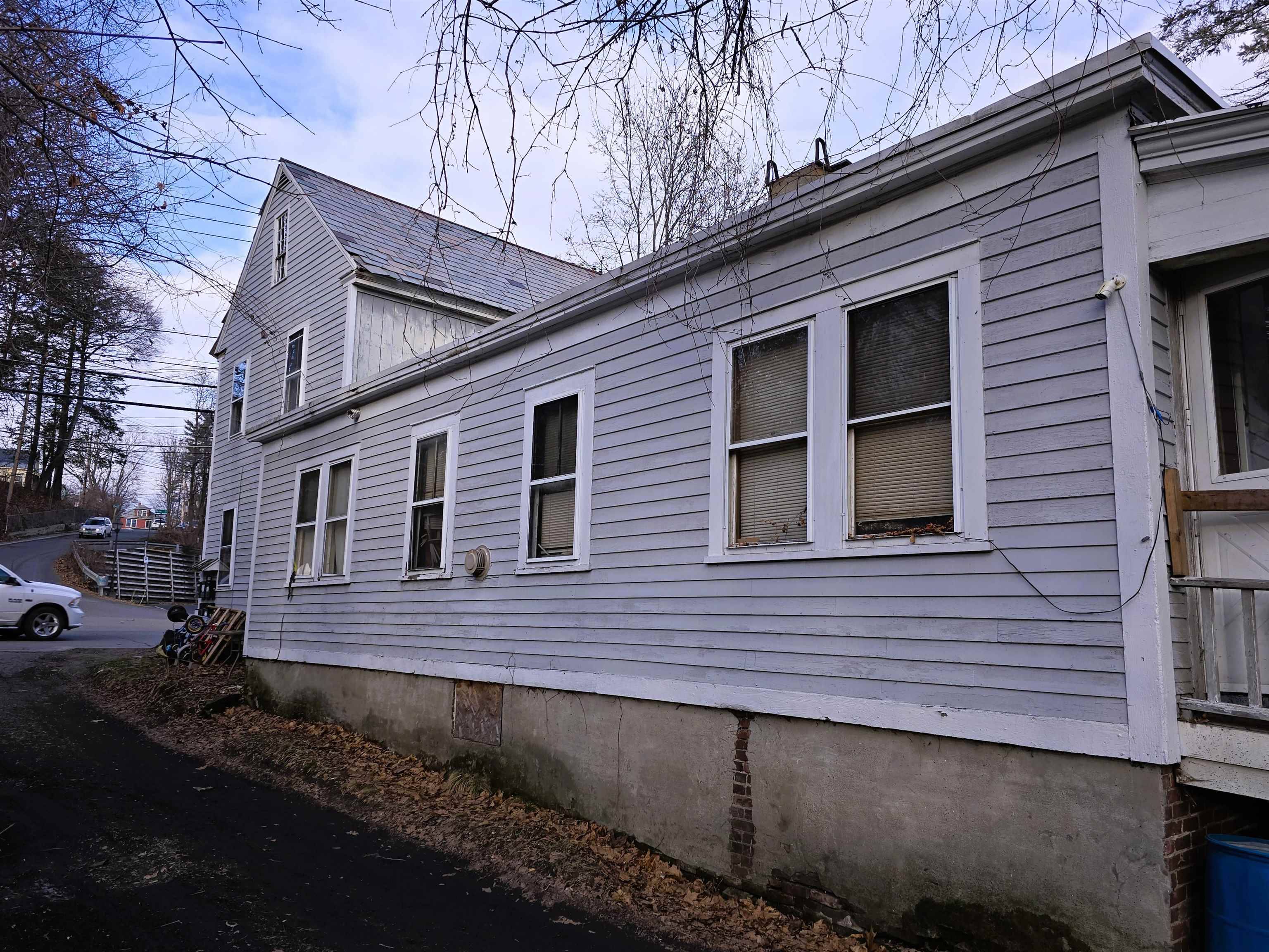 Brattleboro, VT 05301,148 Elliot ST