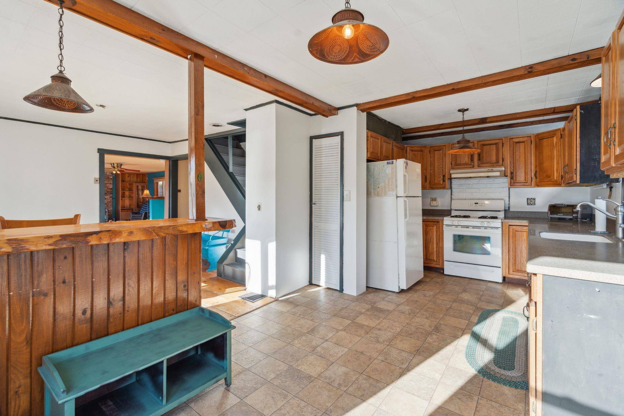 Groton, VT 05046,87 Cochran RD