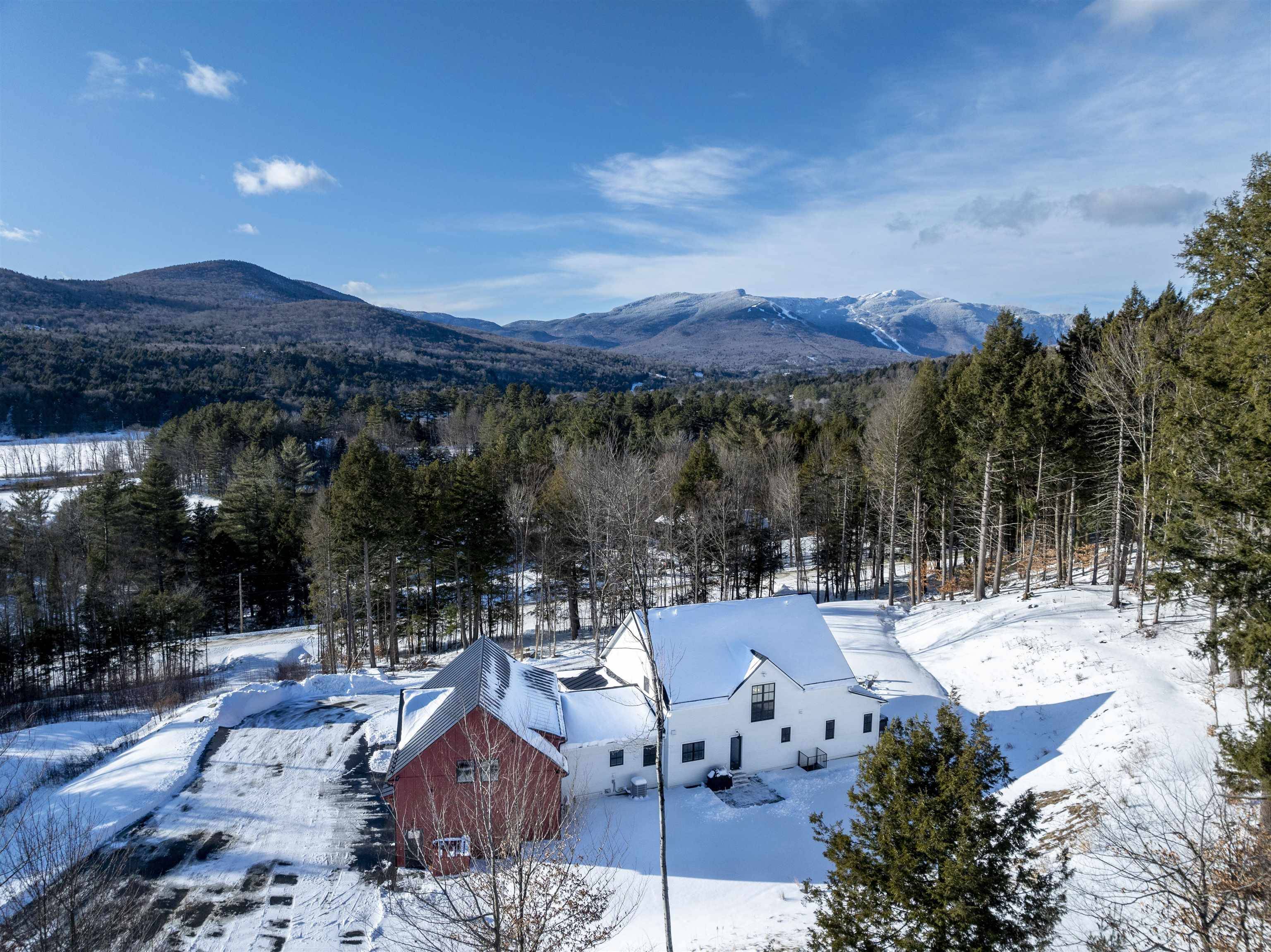 Stowe, VT 05672,334 Sugar House RD