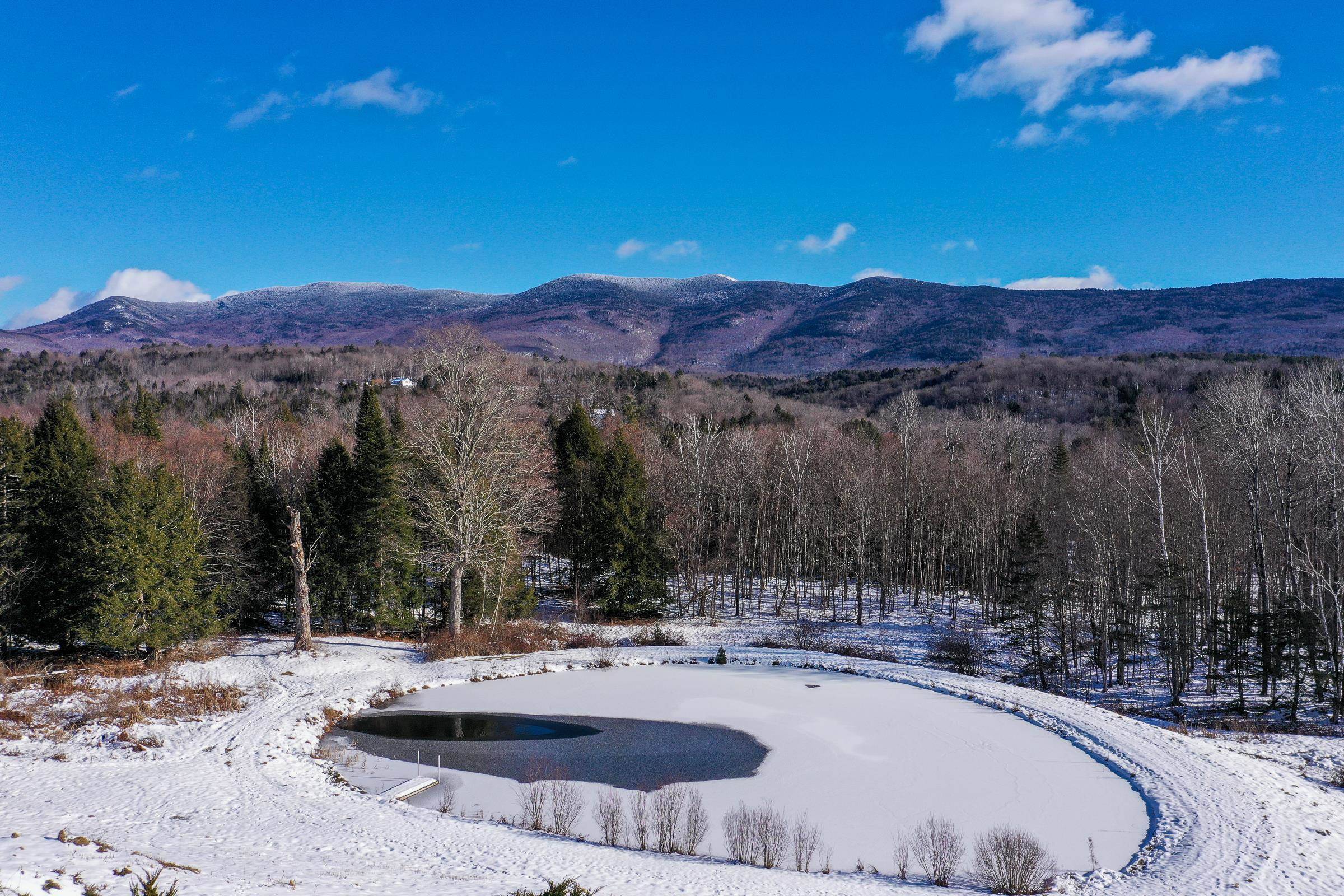 Waterbury, VT 05677,379 Guild Hill RD