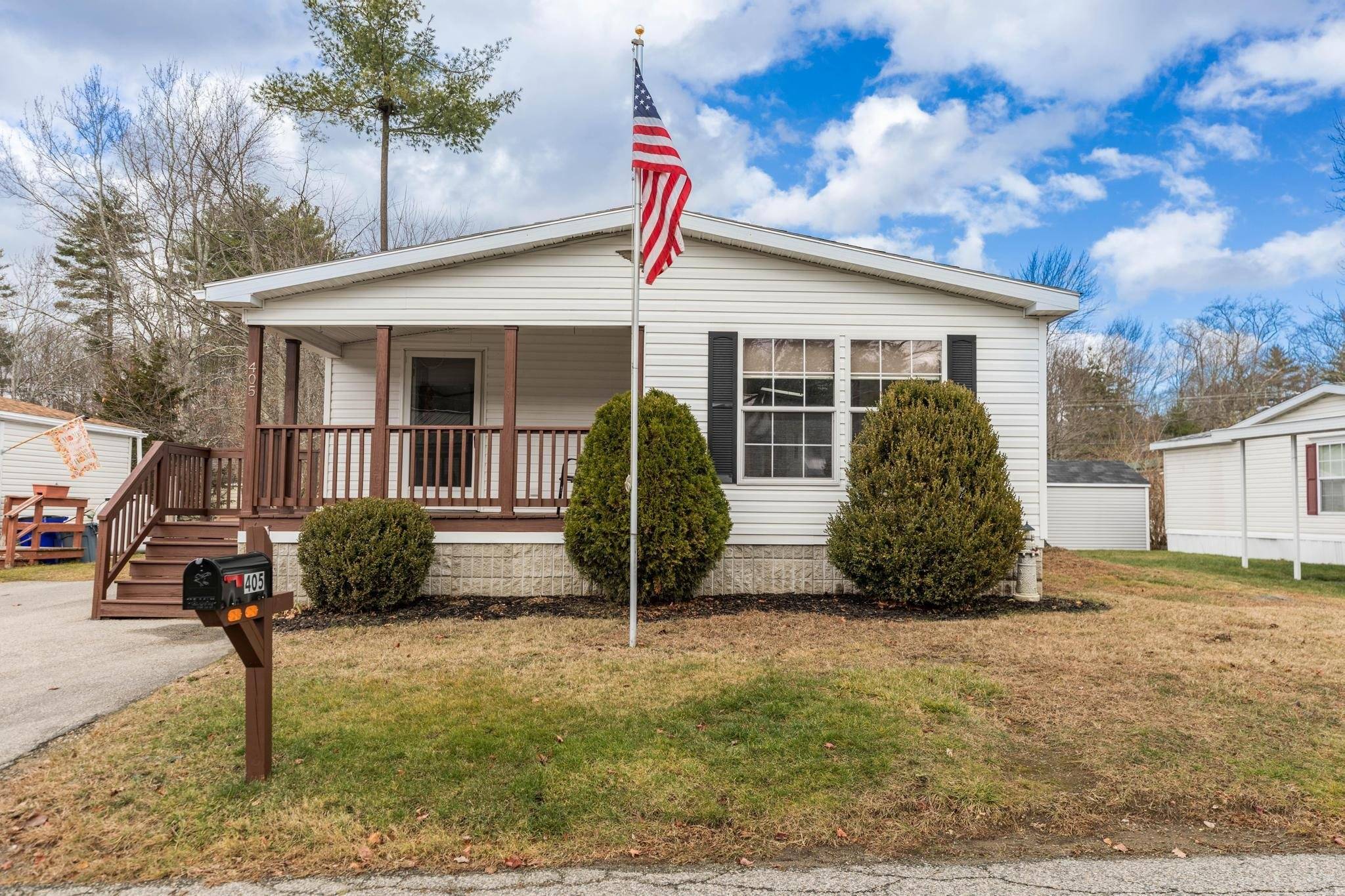 Exeter, NH 03833,405 King Arthur CT