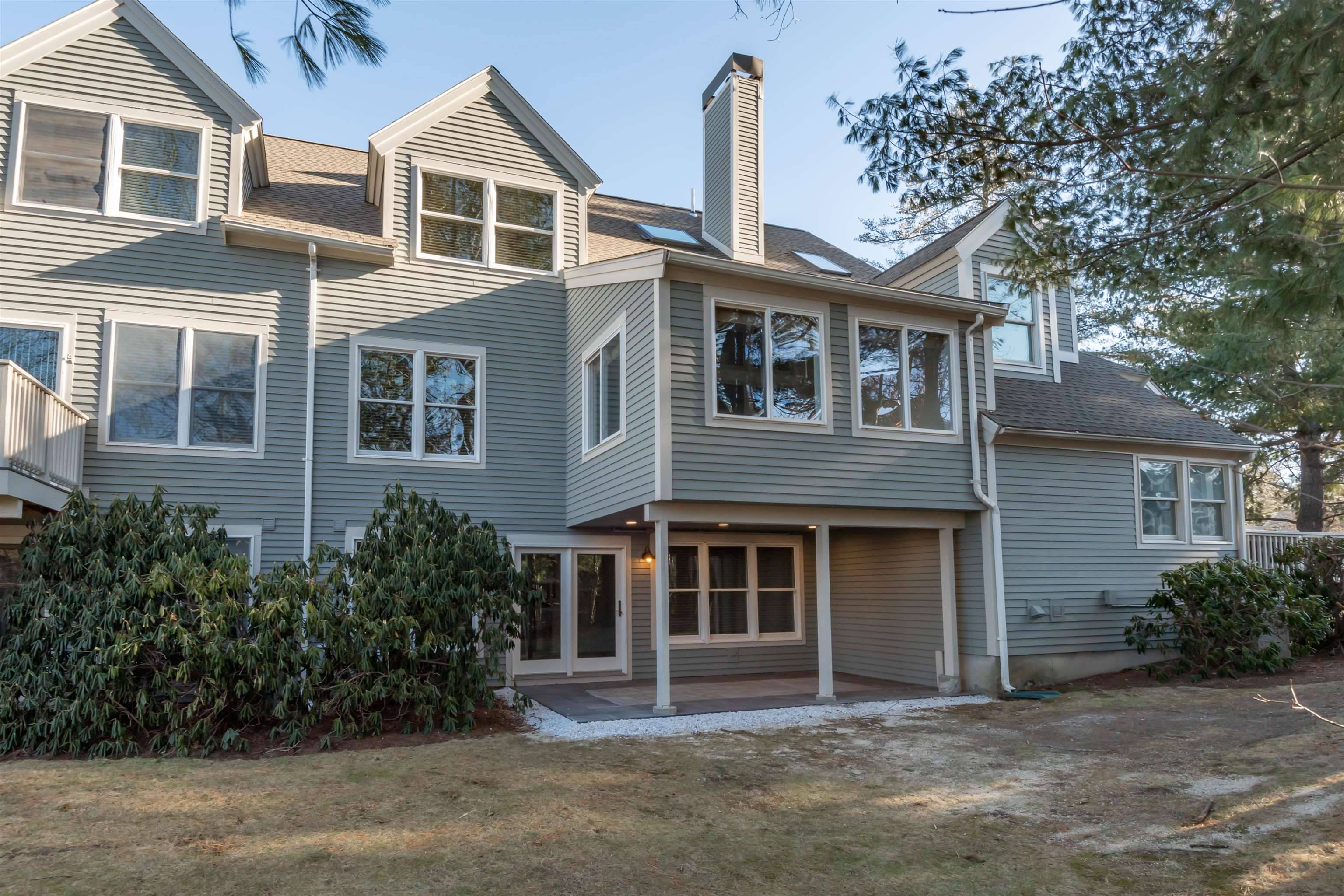 Nashua, NH 03062,58 Hawthorne Village RD