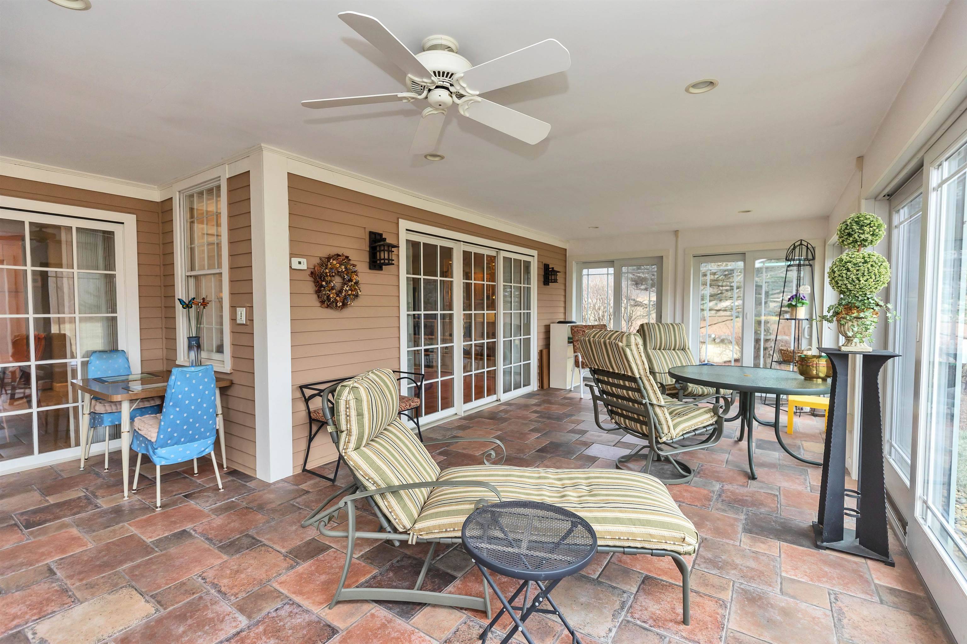 New Ipswich, NH 03071,12 Blueberry LN