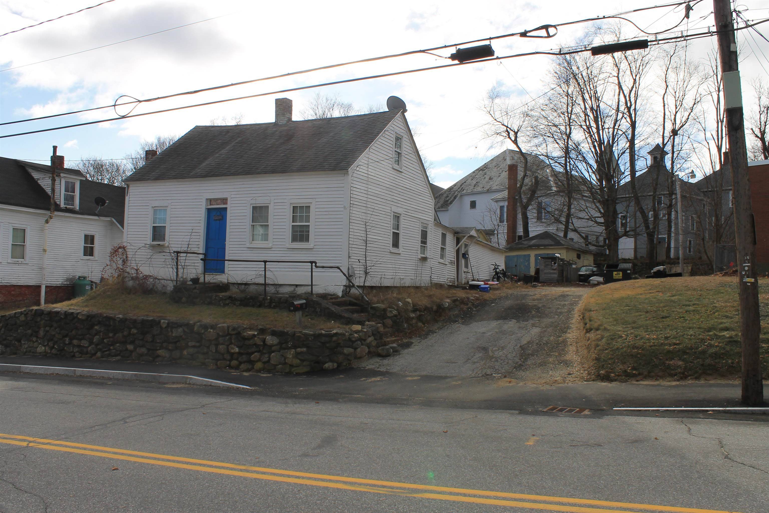 Pittsfield, NH 03263,20 Depot ST